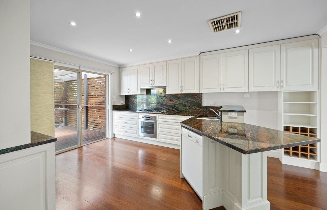 2 Putney Close, Wantirna, VIC 3152