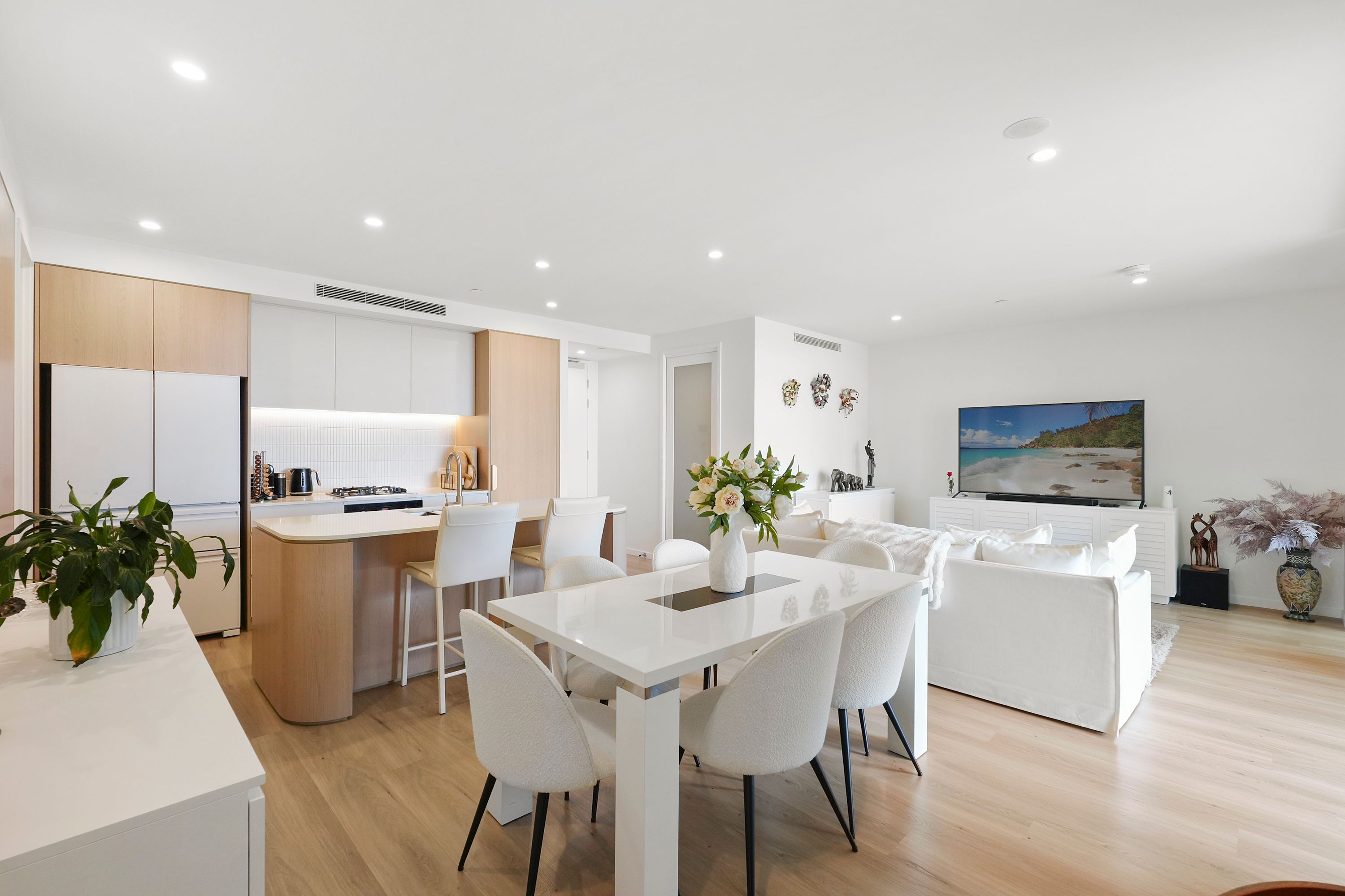 903/146 Surf Parade, Broadbeach, QLD 4218