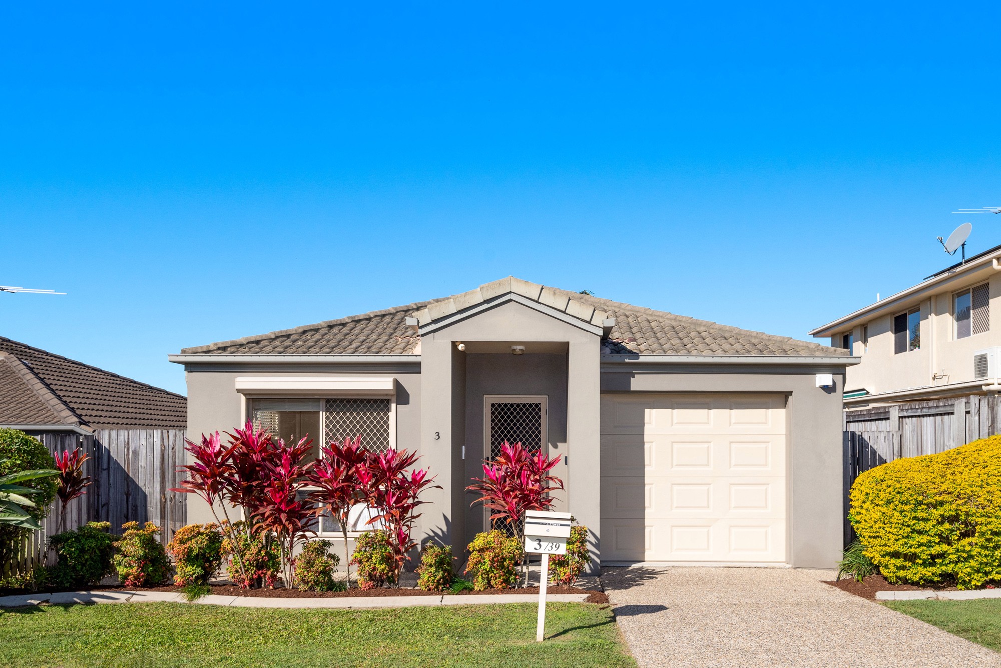 3/39 Johnston Street, Carina, QLD 4152