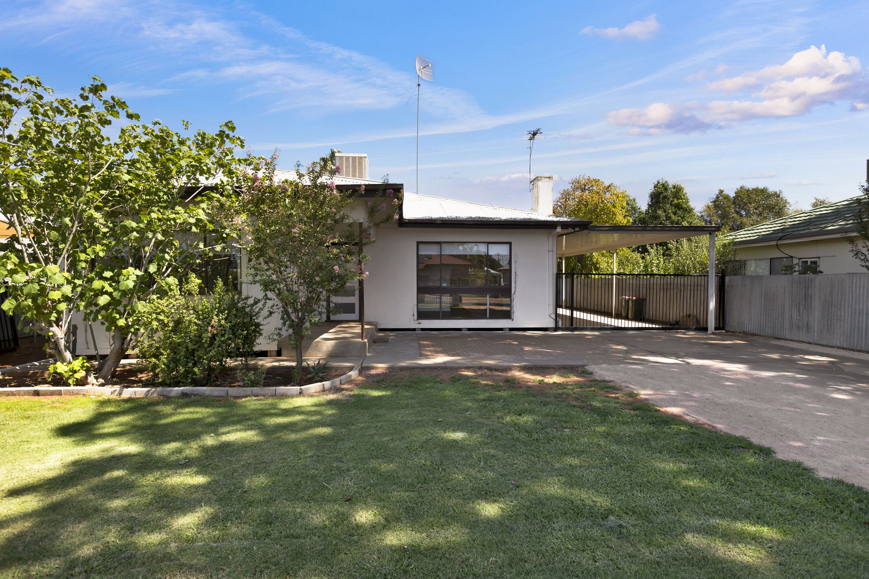 9 Waltham Avenue, Mildura, VIC 3500