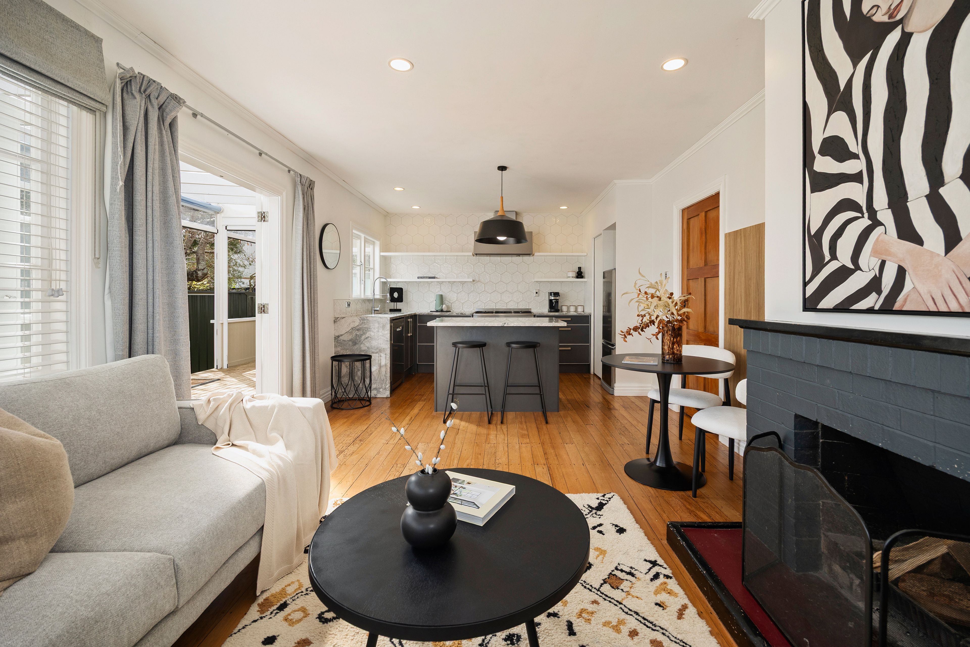 9 Range View Road, Mount Albert, Auckland City