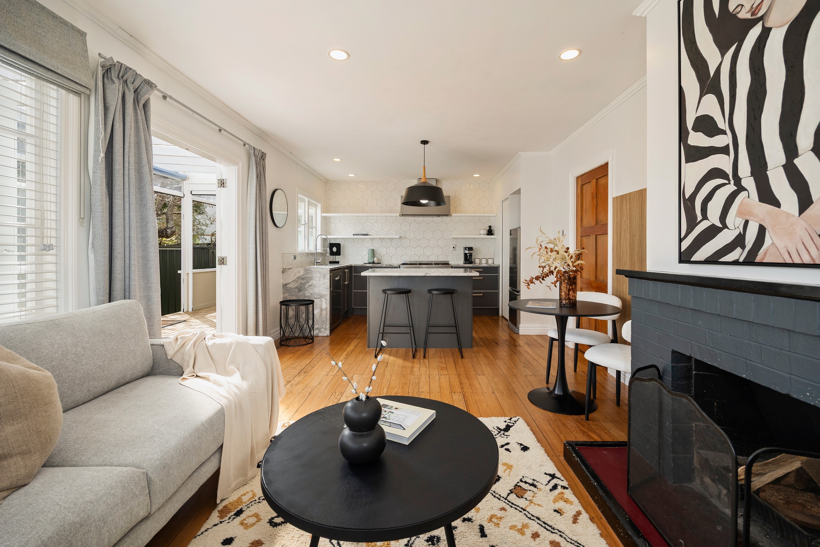 9 Range View Road, Mount Albert, Auckland City