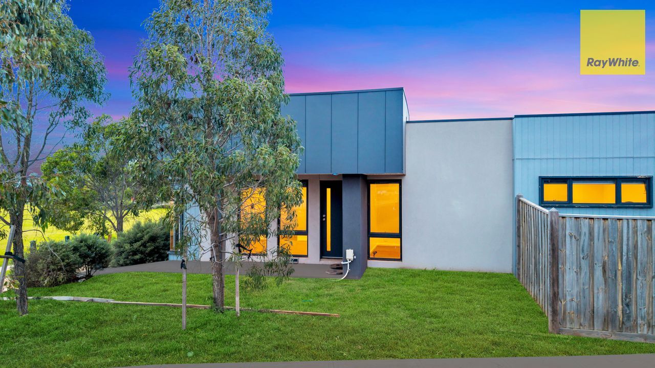 31 Rosebank Walk, THORNHILL PARK, VIC 3335