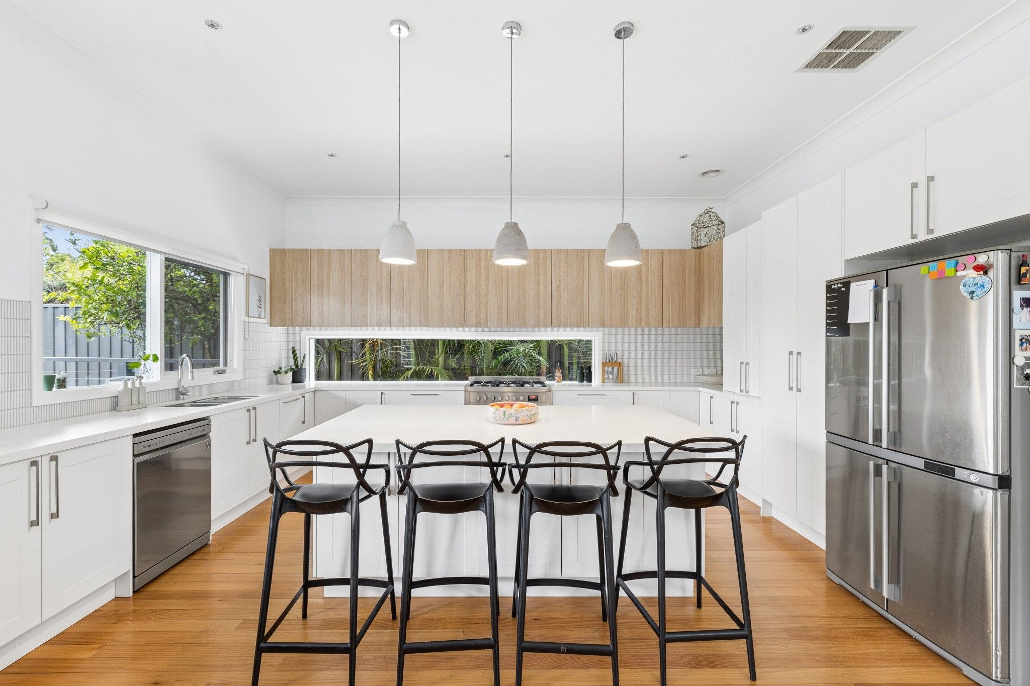 18 Northernhay Street — photo 4 of 15