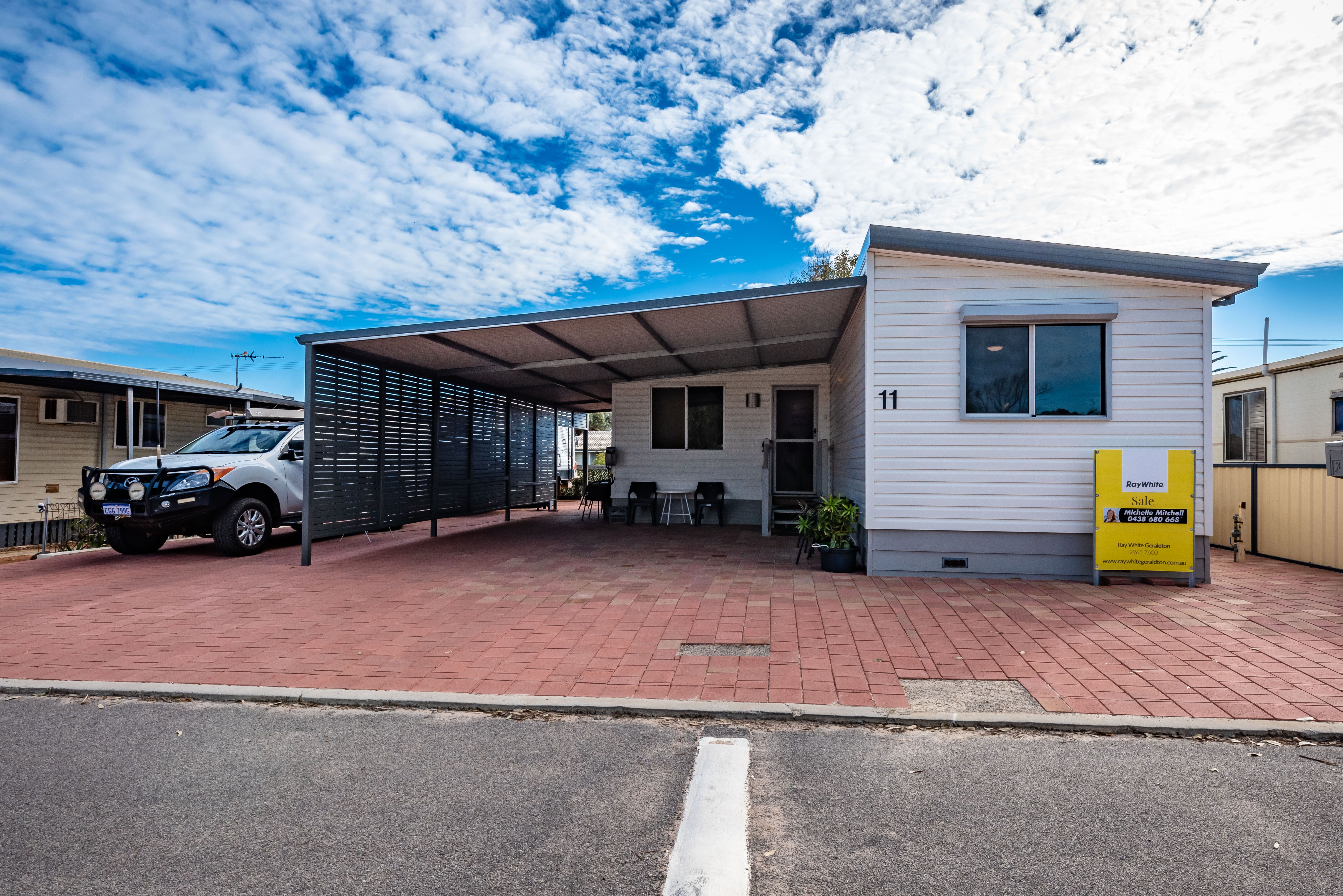 11/4 Bosley Street, Sunset Beach, WA 6530