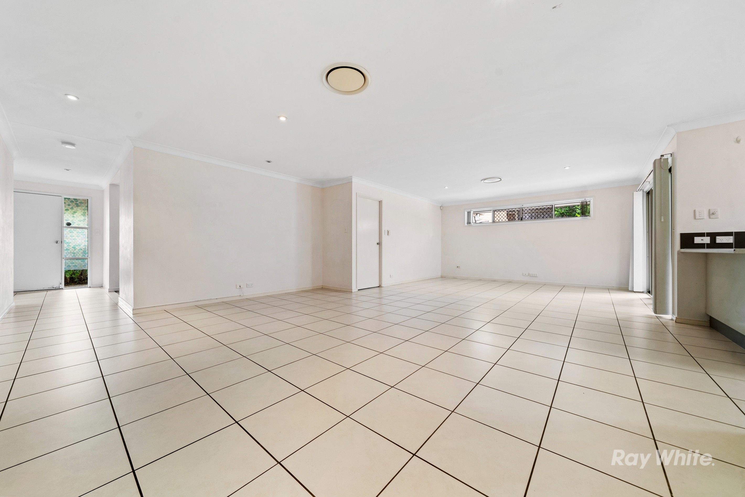 15 Park Edge Drive, Springfield Lakes, QLD 4300
