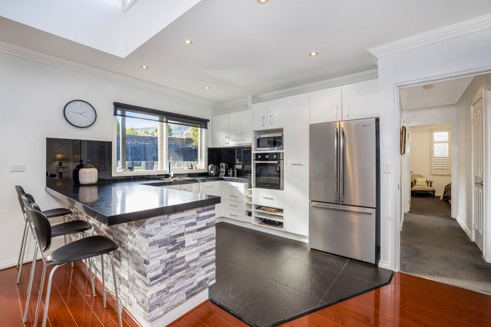 2/6 Athella Court, Ferntree Gully, VIC 3156