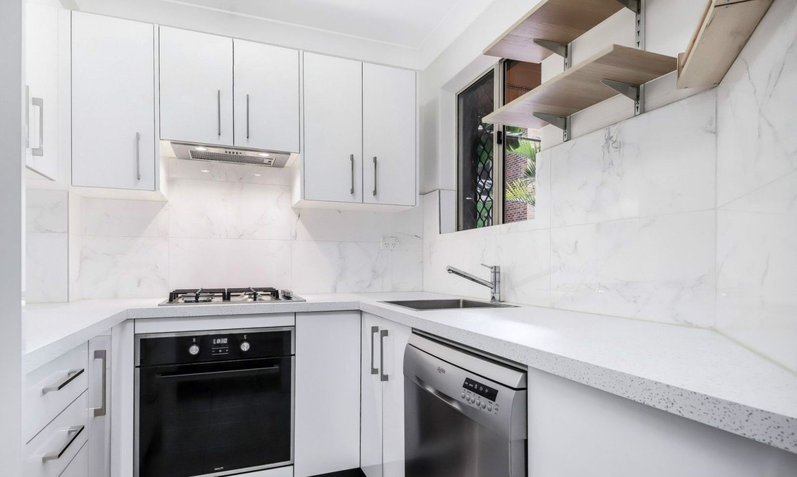 2/8-10 Weigand Avenue, Bankstown, NSW 2200