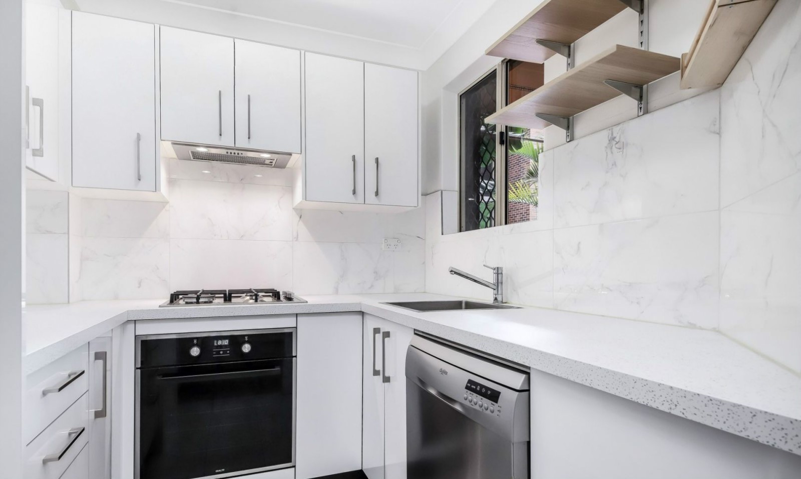 2/8-10 Weigand Avenue, Bankstown, NSW 2200