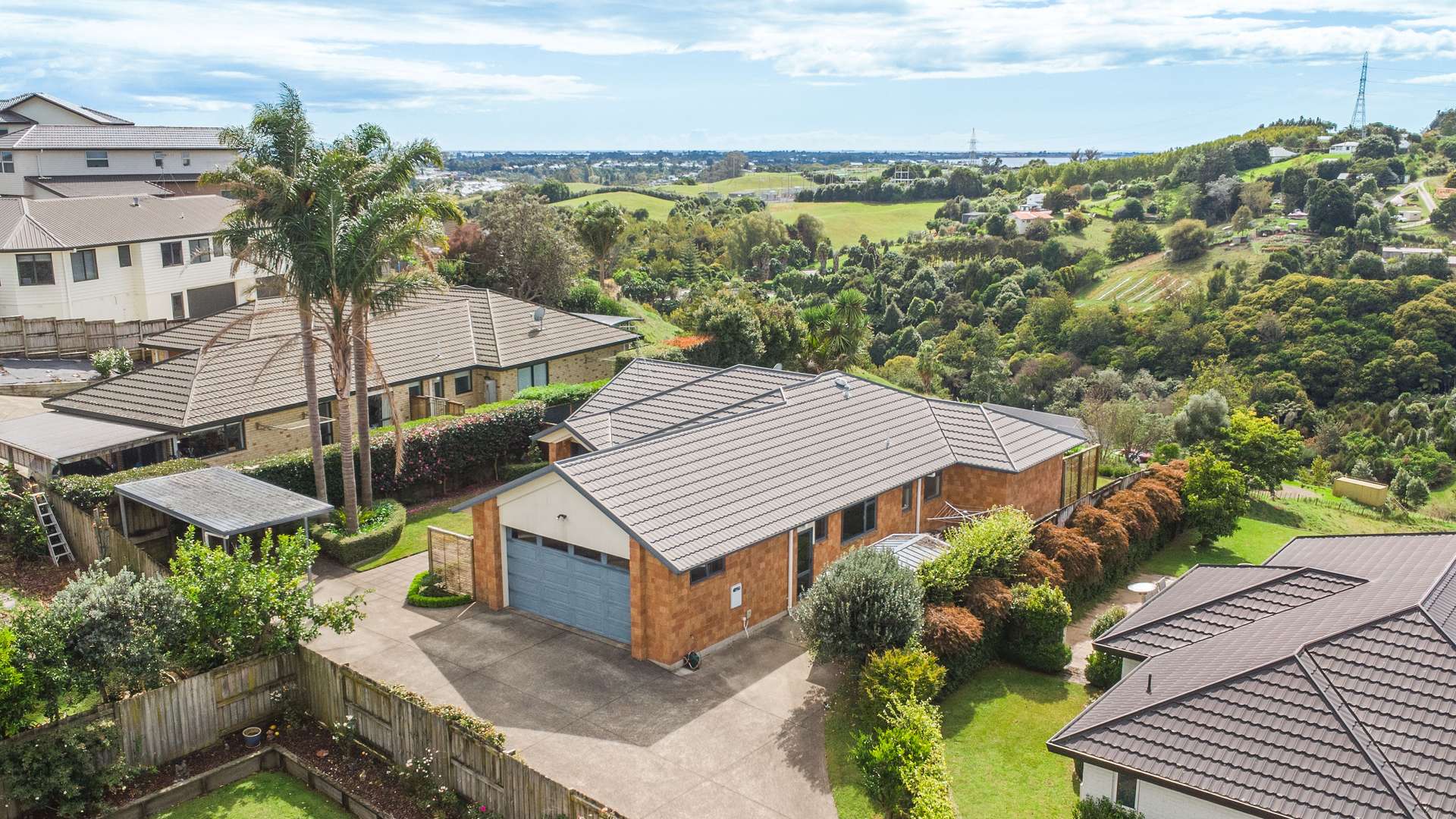 11 Taranui Place photo 0