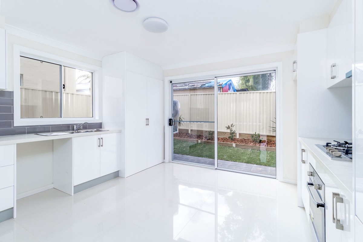 9/110 Canberra Street, Oxley Park, NSW 2760