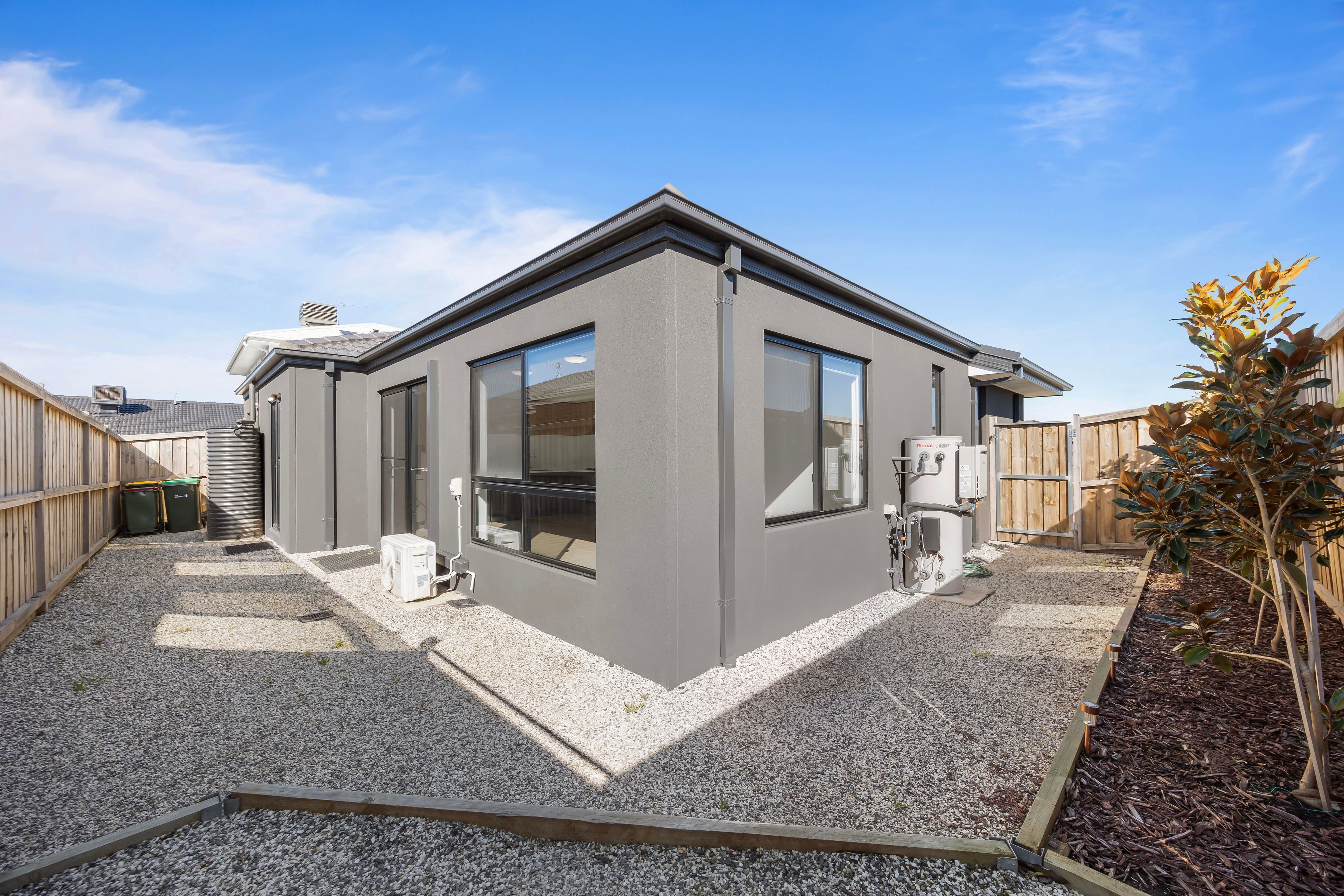 10 Verbier Avenue — photo 16 of 23