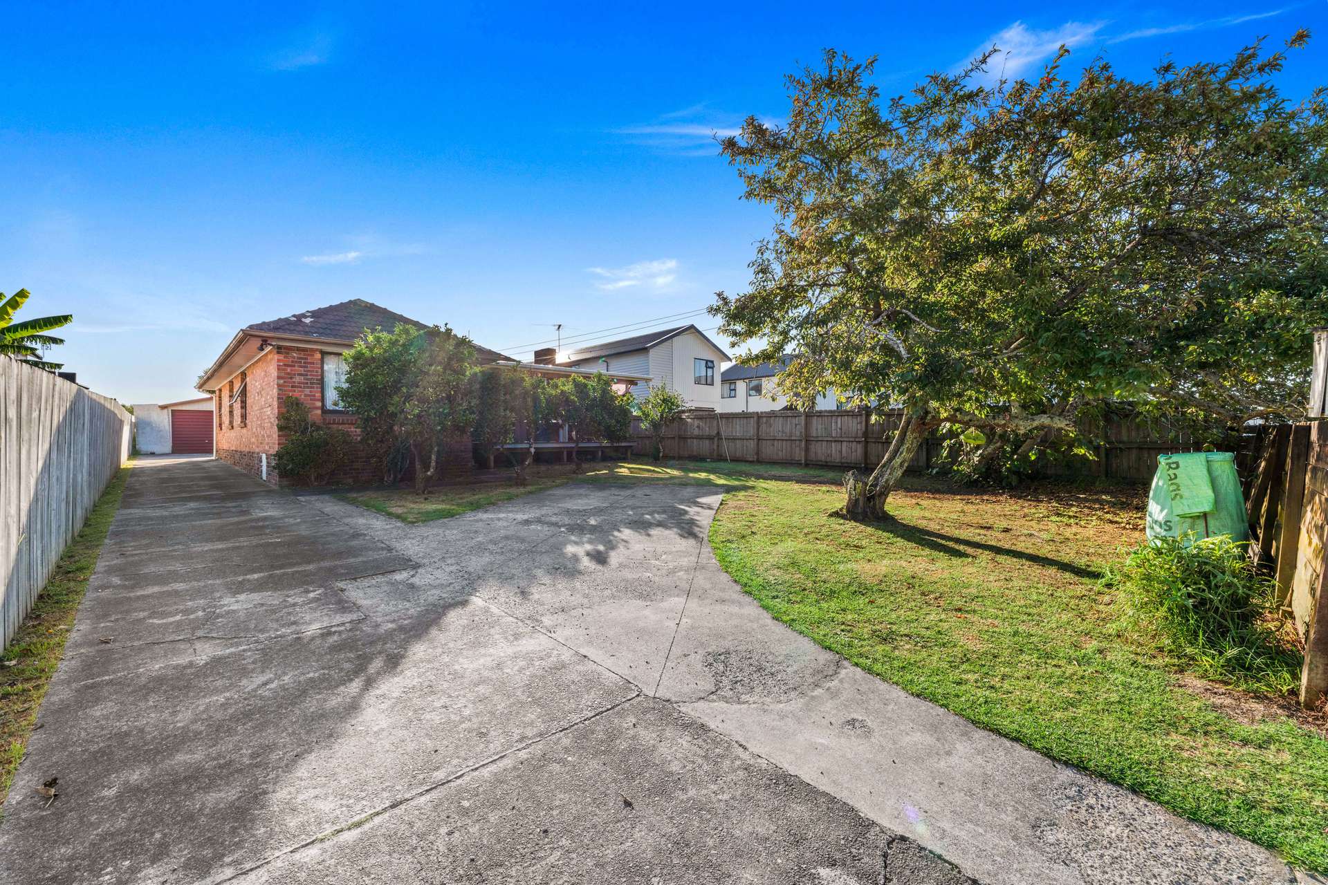 23 Forbes Road photo 1