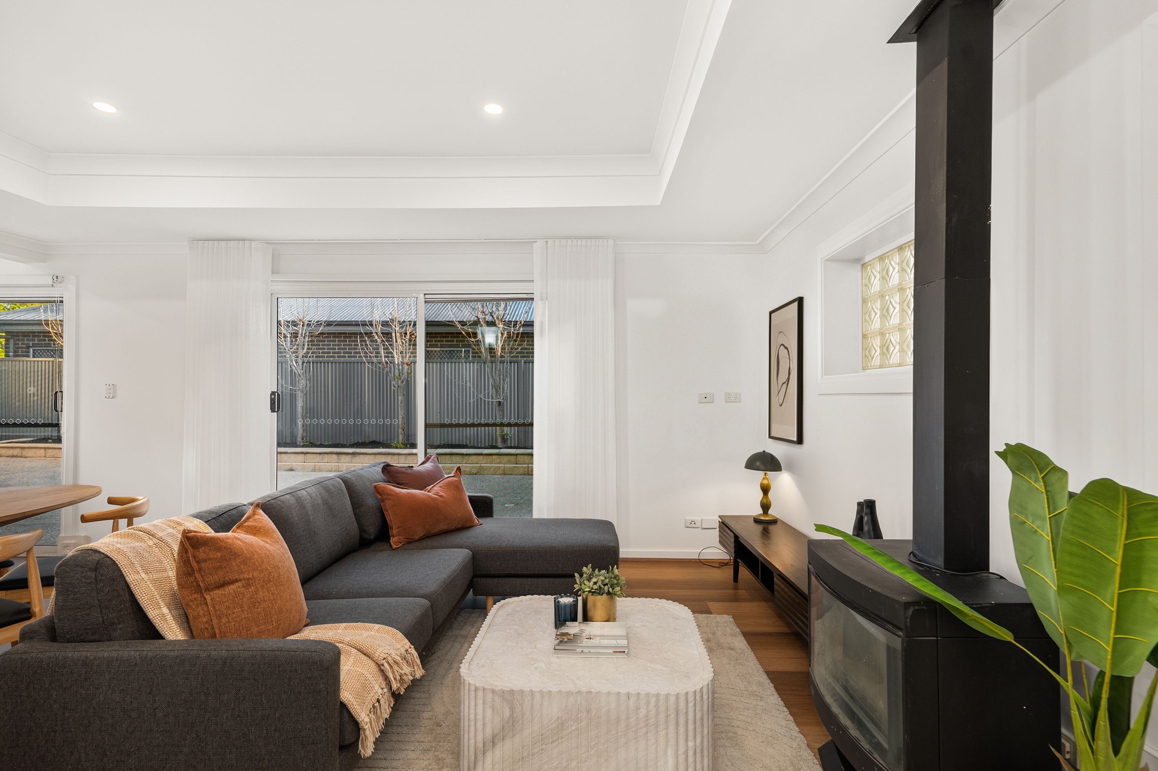 27 Cashel Street — photo 4 of 20