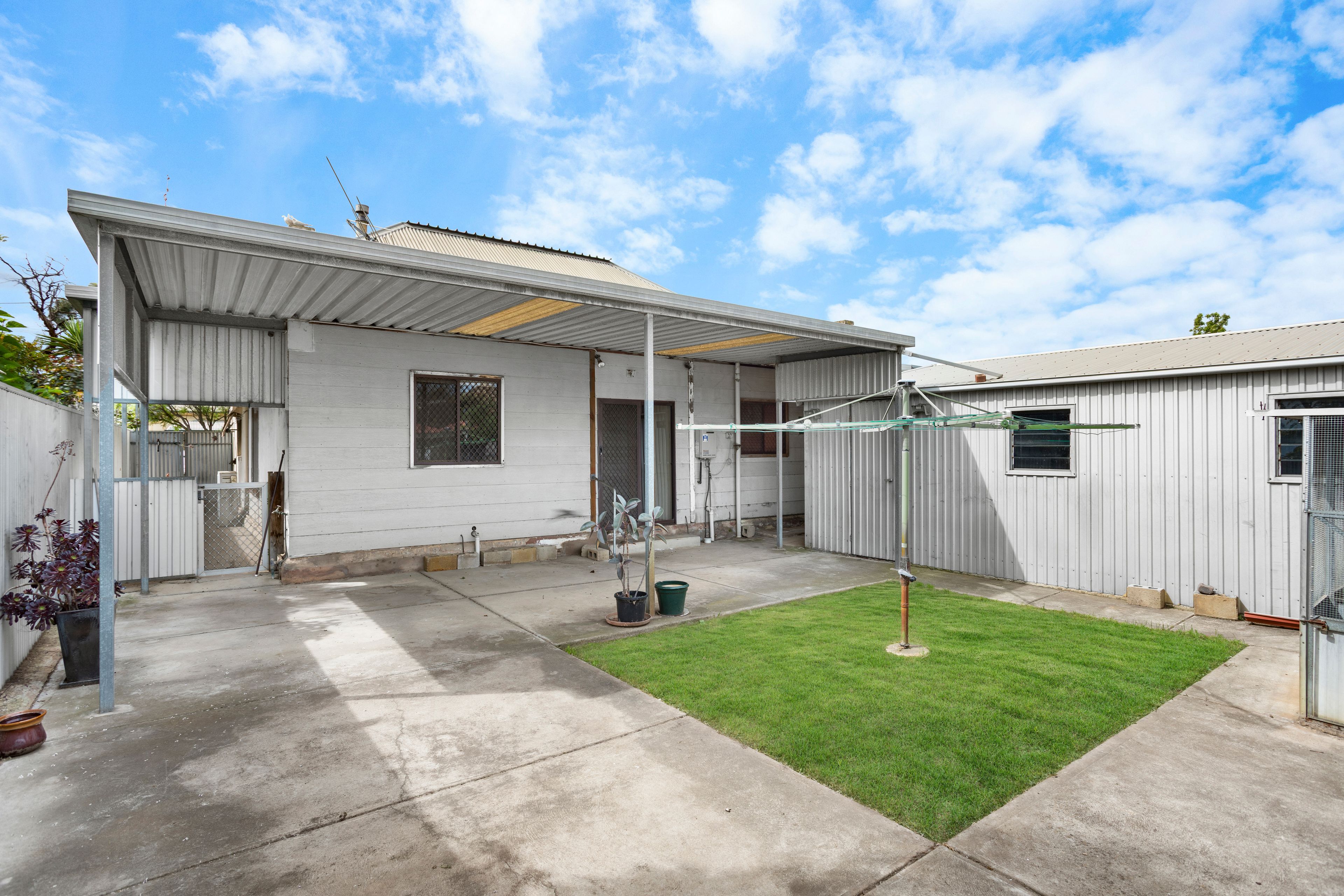 24 Alice Street — photo 15 of 15