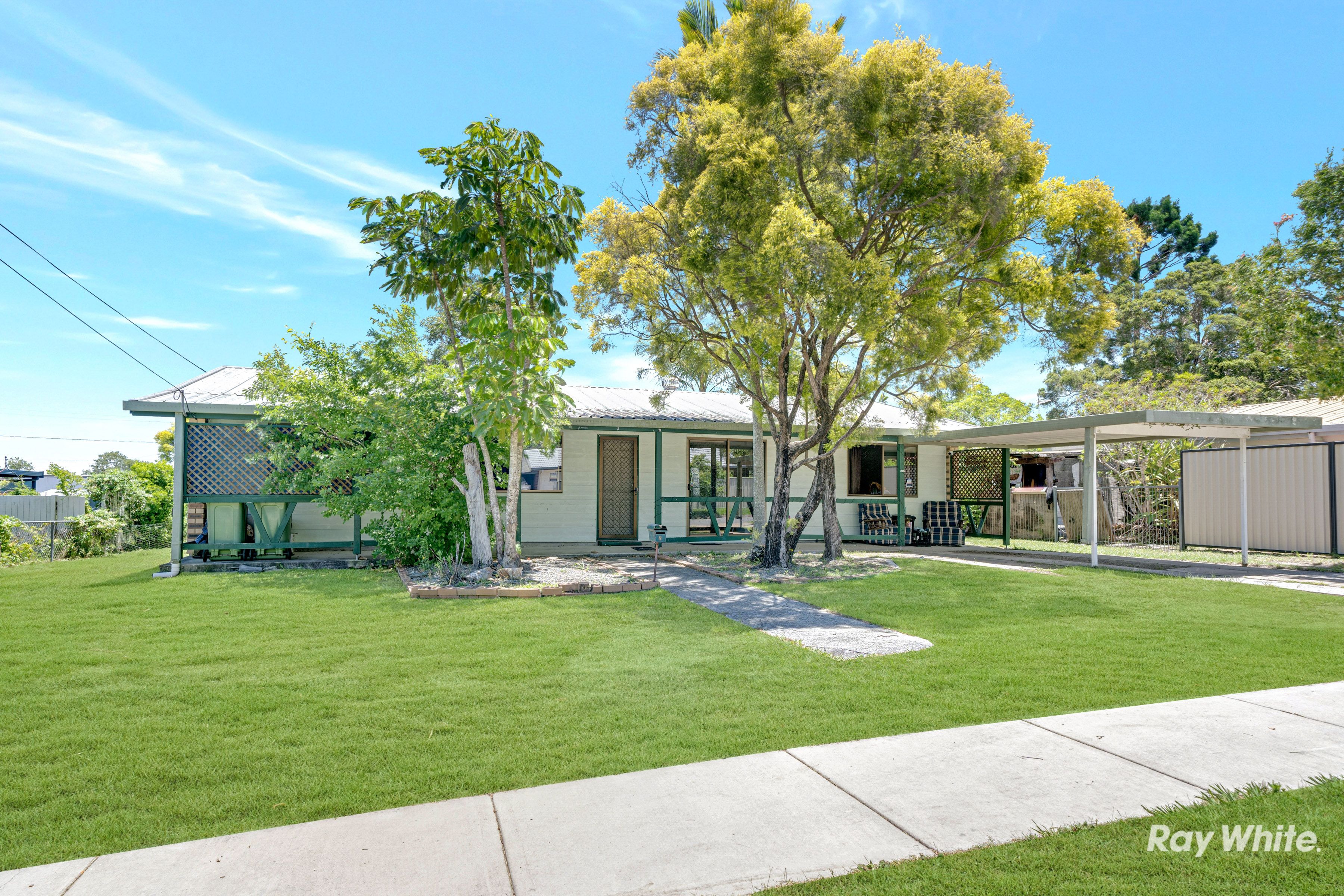 8 Carbeen Court, Logan Central QLD 4114