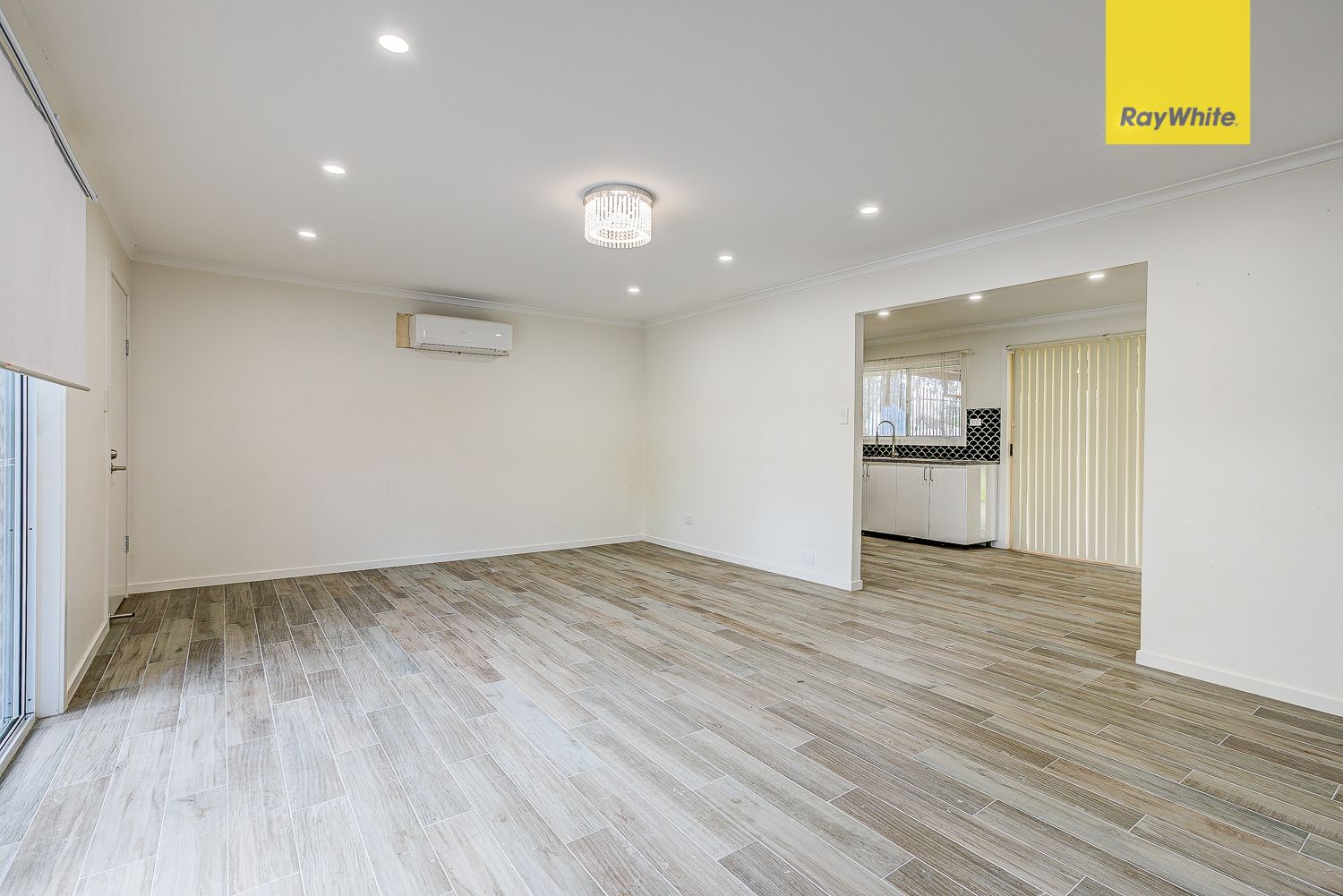 72 Charles Avenue, Logan Central, QLD 4114