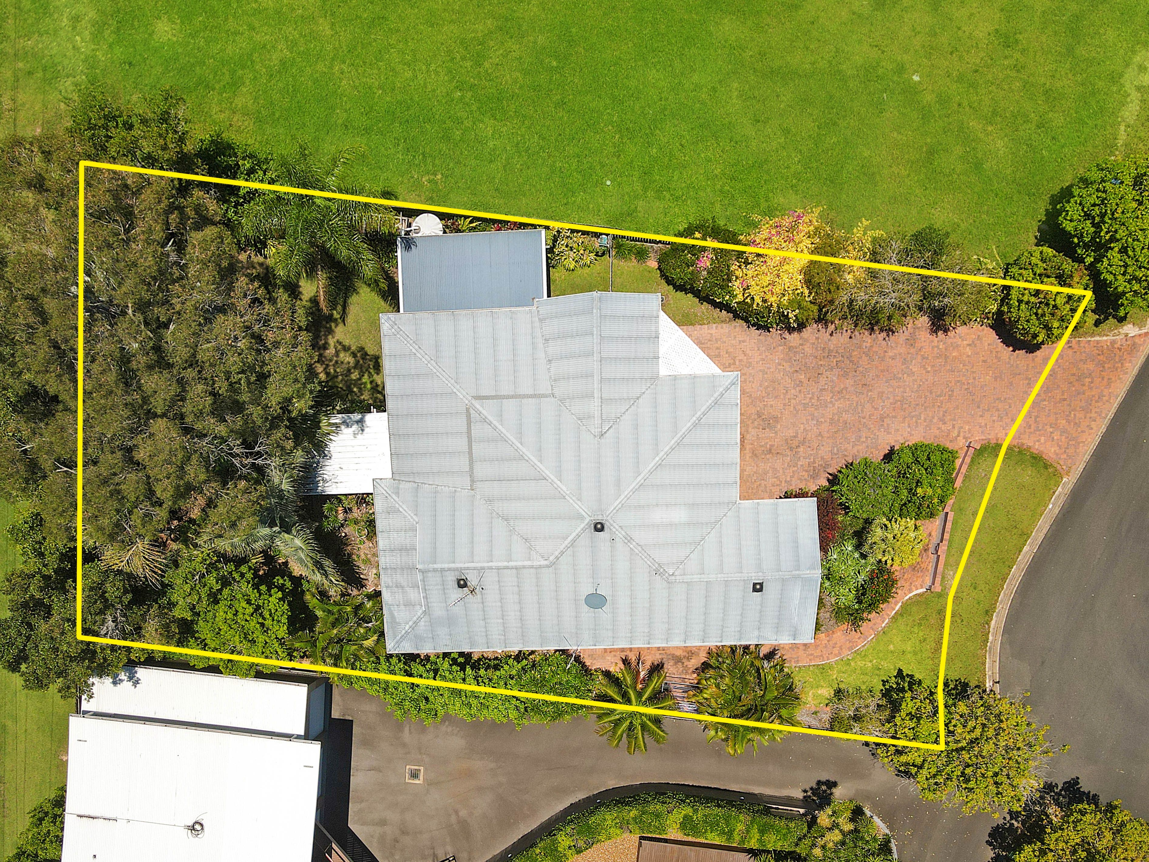 17 Neisler Court, Kawungan, QLD 4655