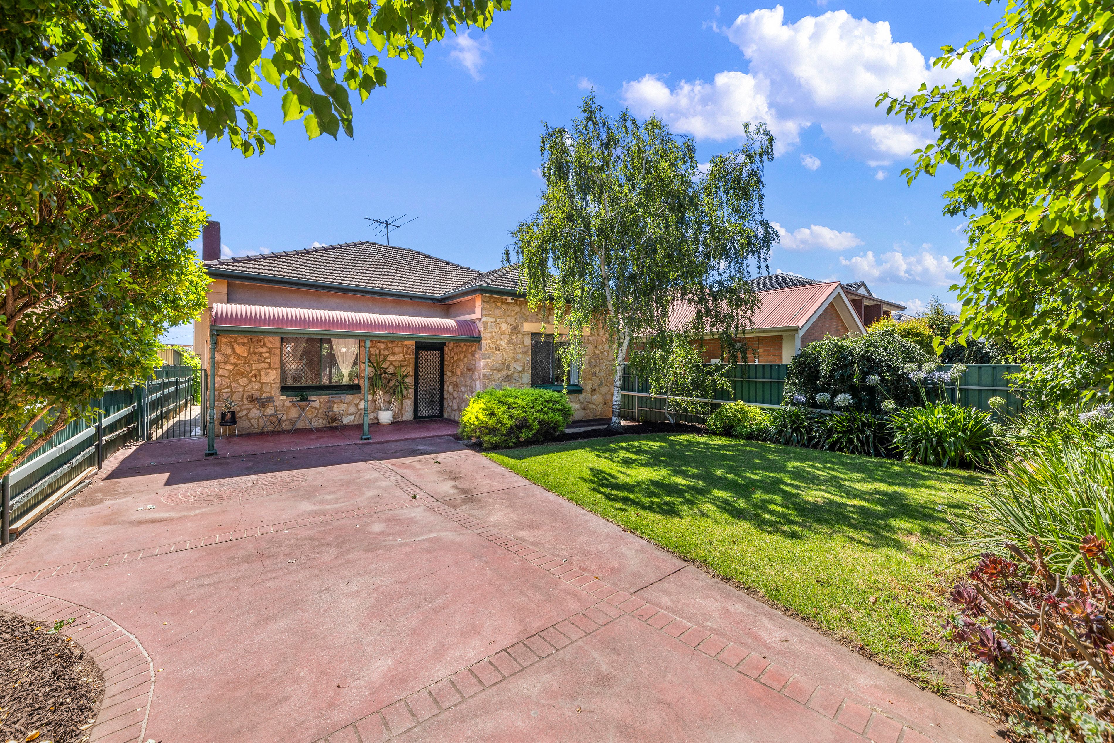 212 Saint Bernards Road, Hectorville, SA 5073