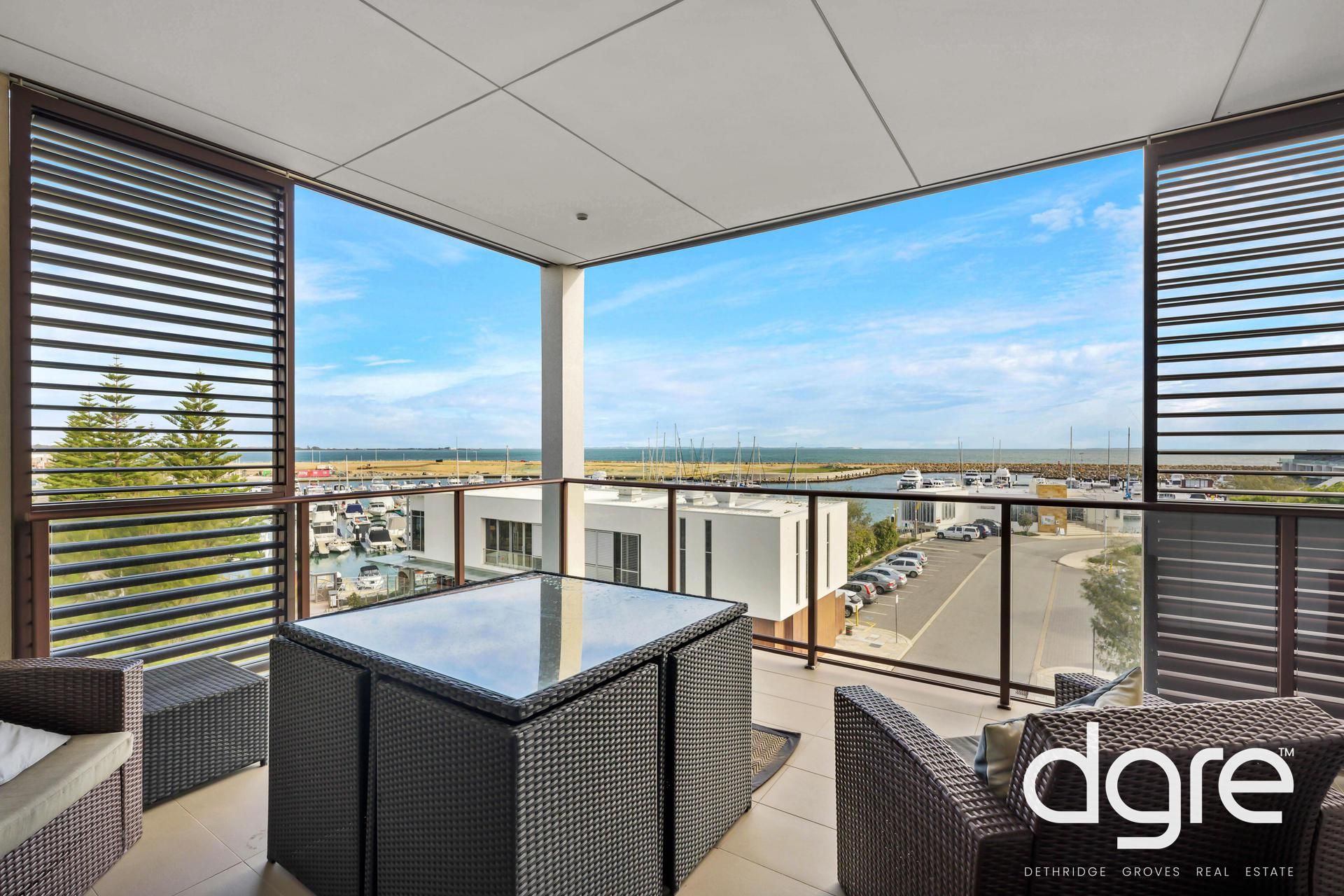 32/20 Medina Parade, North Coogee, WA 6163