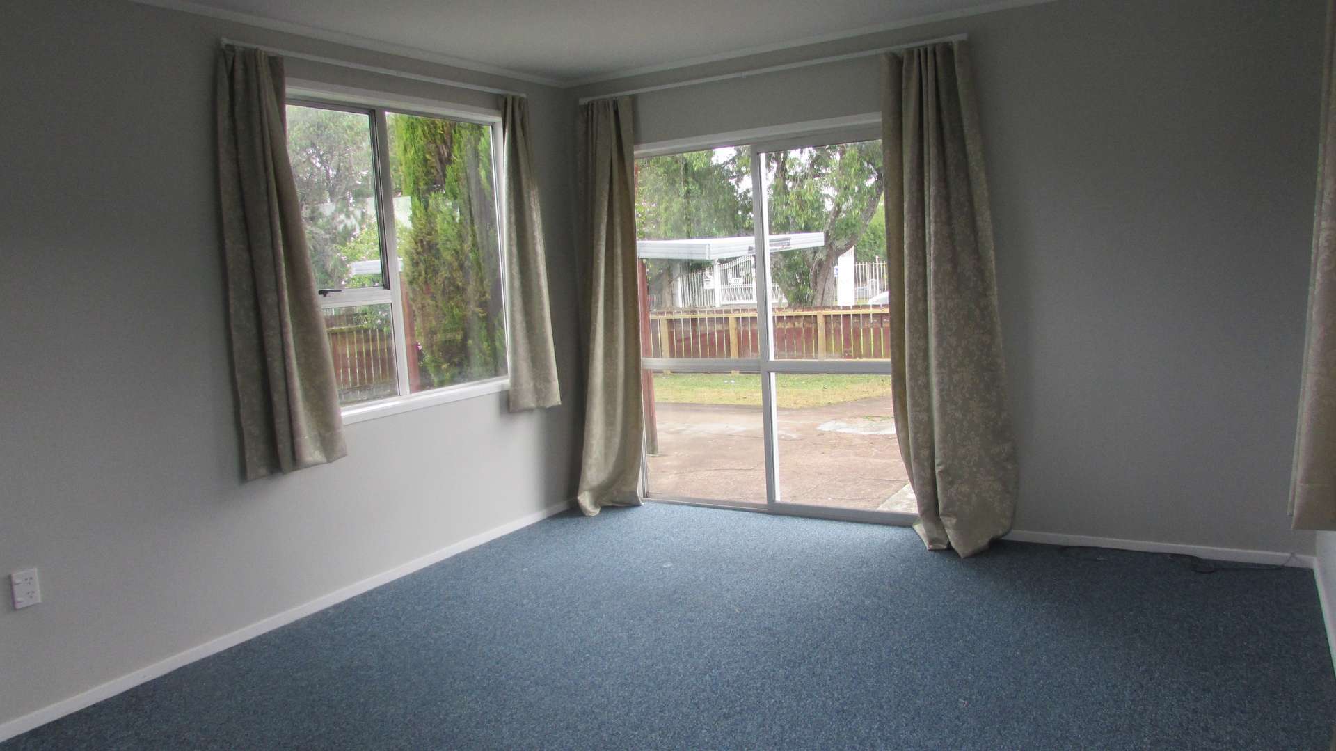 146 Riversdale Road photo 1