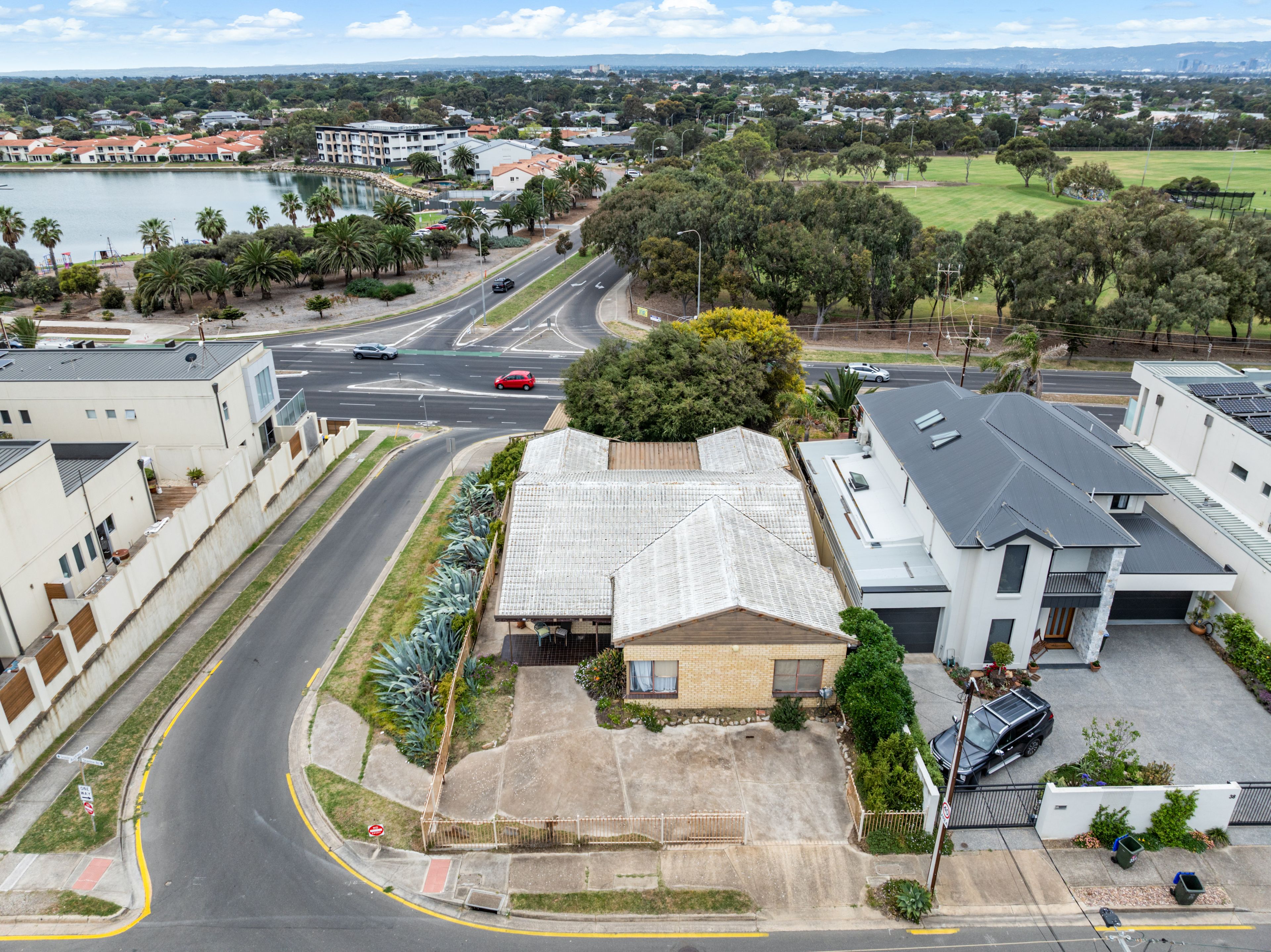 40 Seaview Road — photo 4 of 11