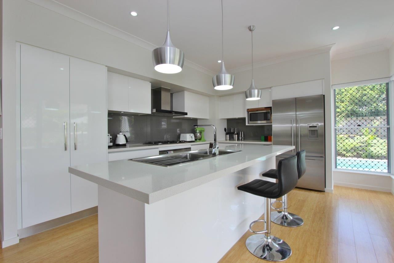 27 Bowline Place, Trinity Beach, QLD 4879