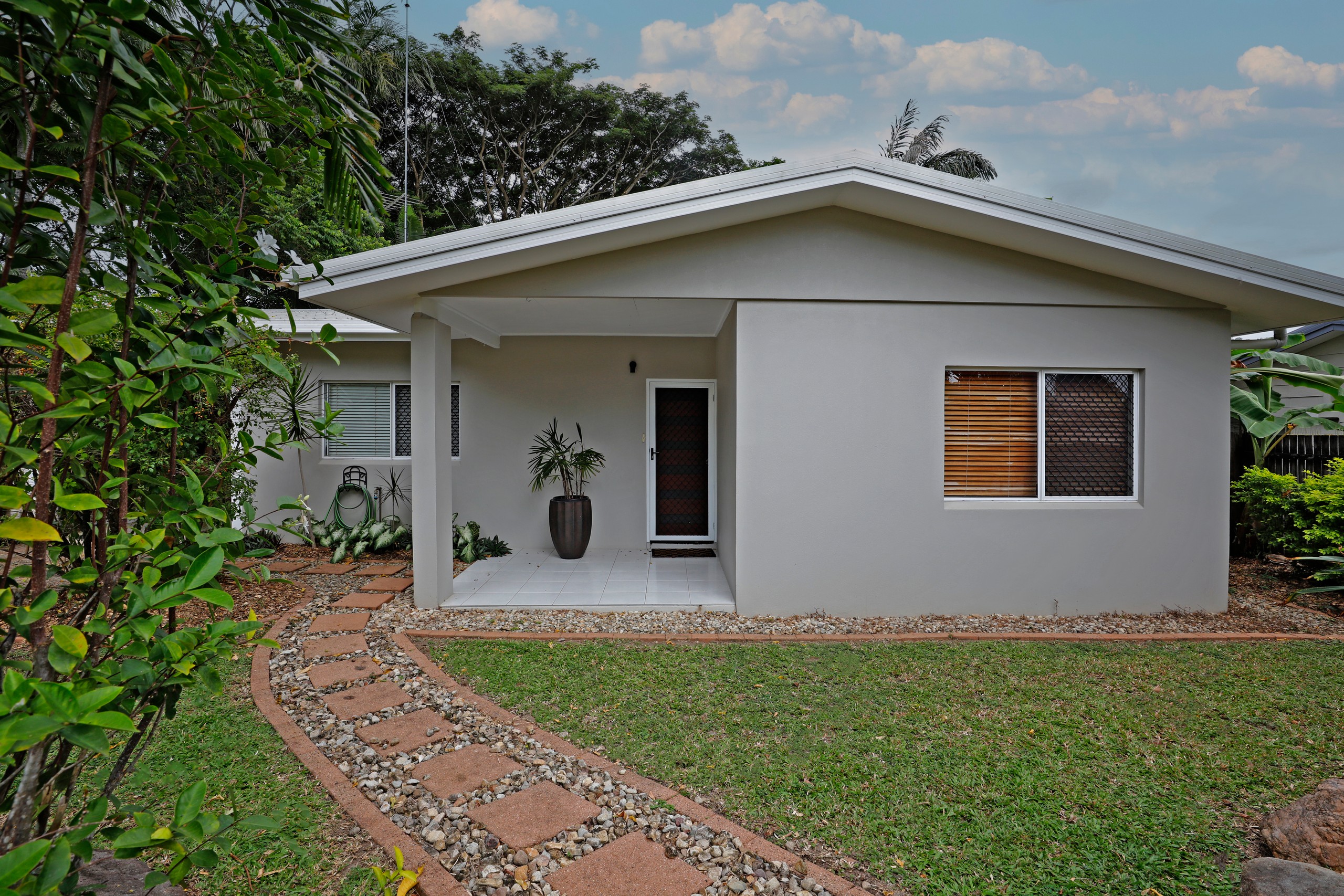 13 Manus Street, Trinity Beach, QLD 4879