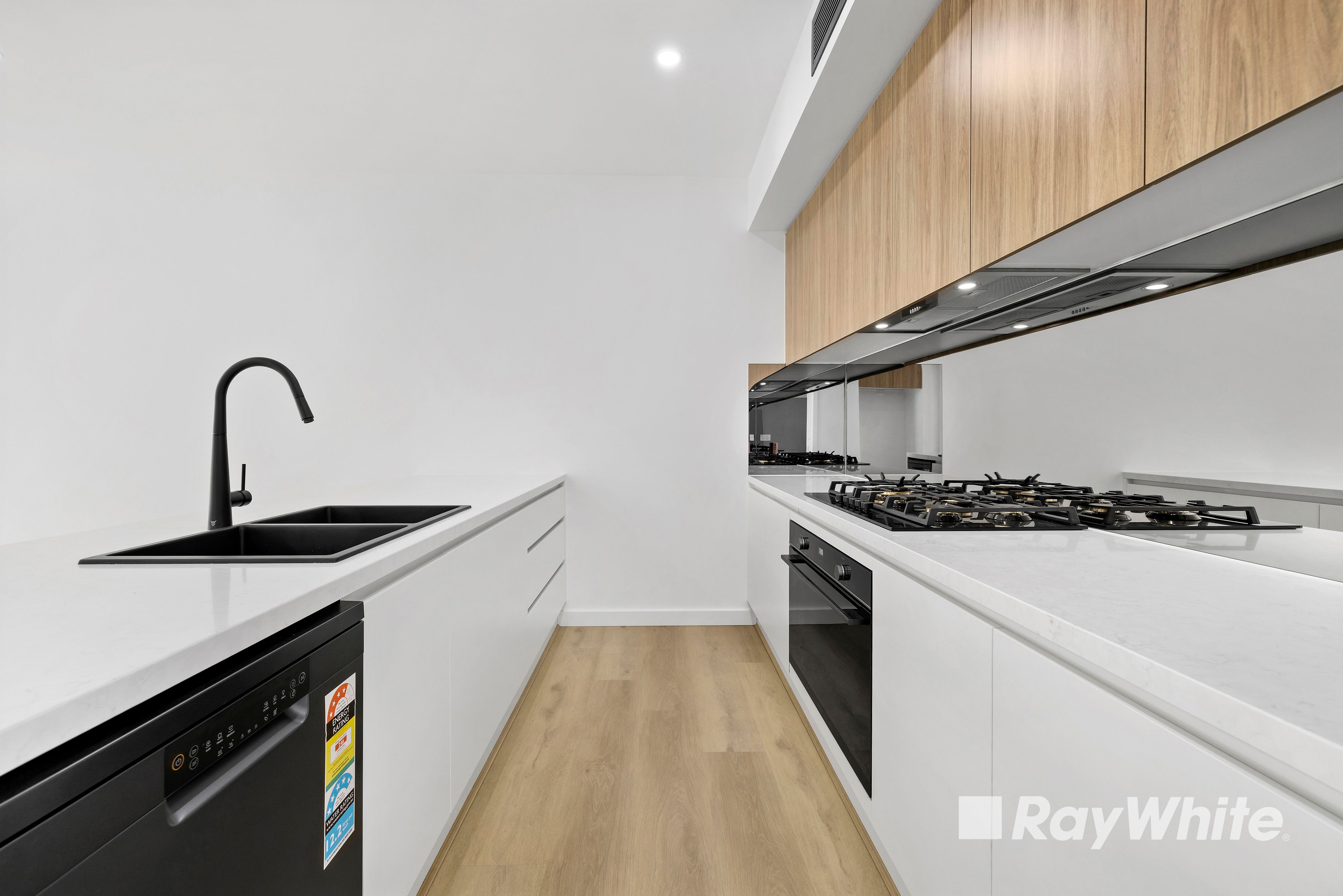 2/30 Rathgar Road — photo 4 of 14