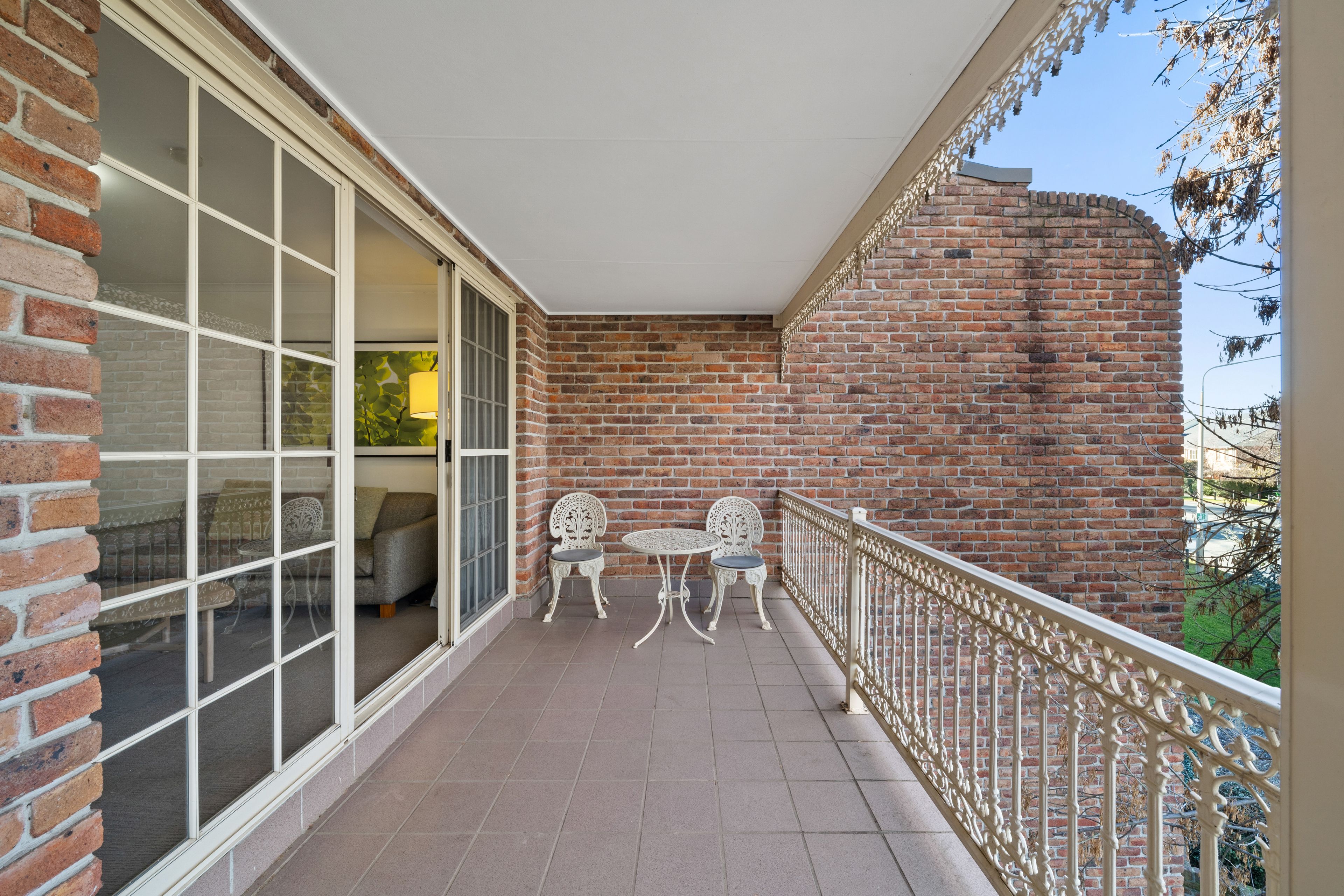 155/11 Giles Street — photo 4 of 19