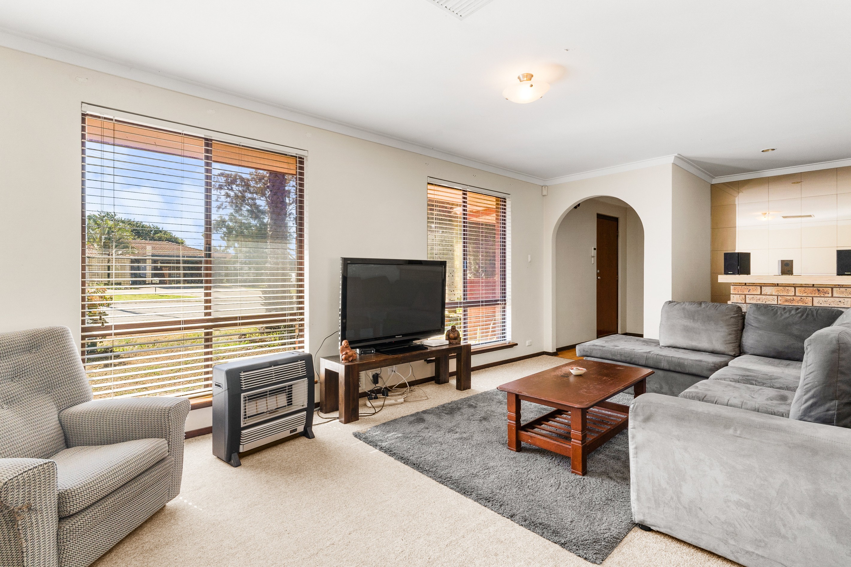 6 Killara Way, Craigie, WA 6025