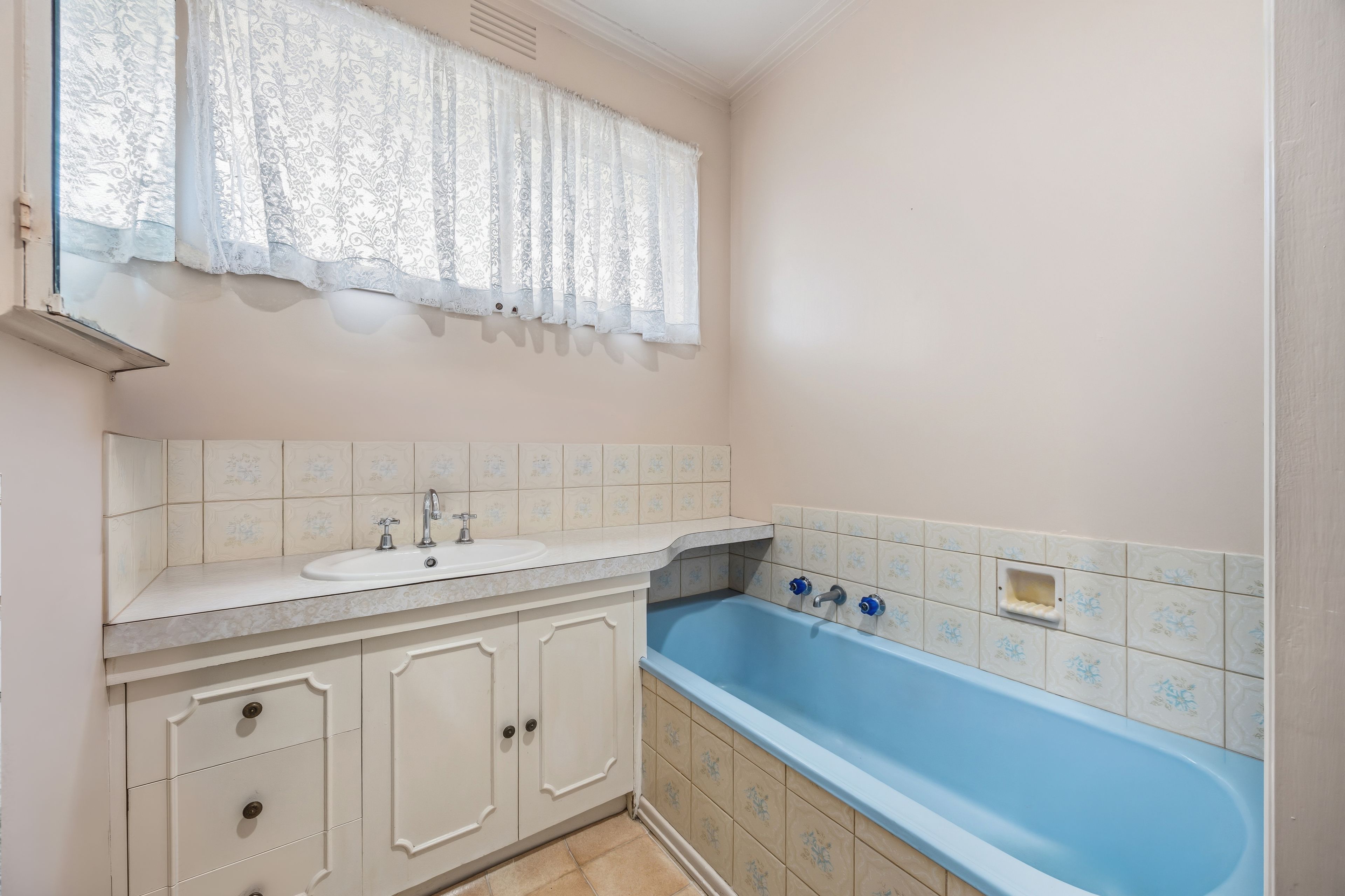 47 Cuthberts Road — photo 8 of 21