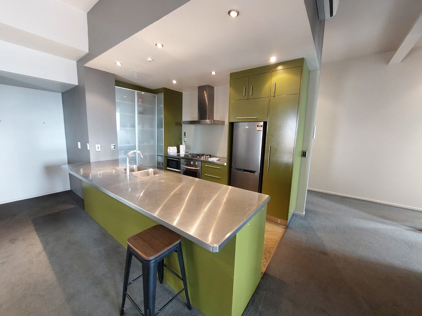 Fully Furnished Central Living 1