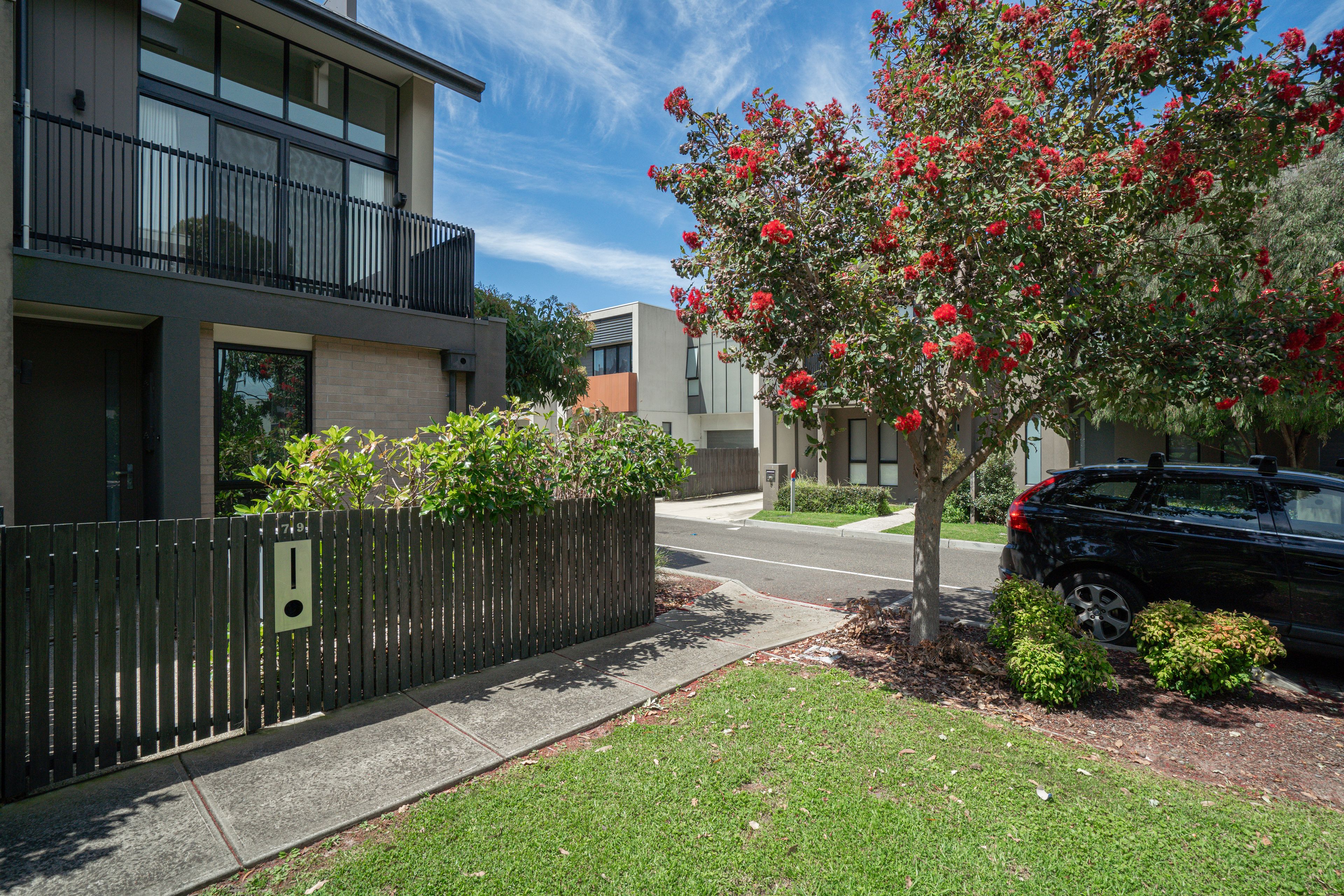 79 Central Park Walk, Cheltenham, VIC 3192