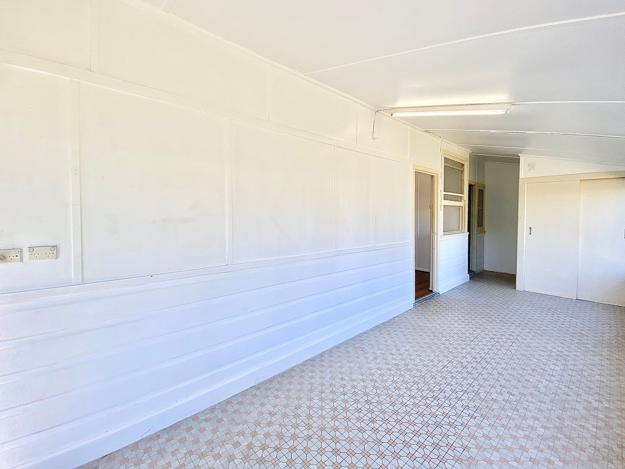 18B Fraser Street, Macquarie Fields, NSW 2564