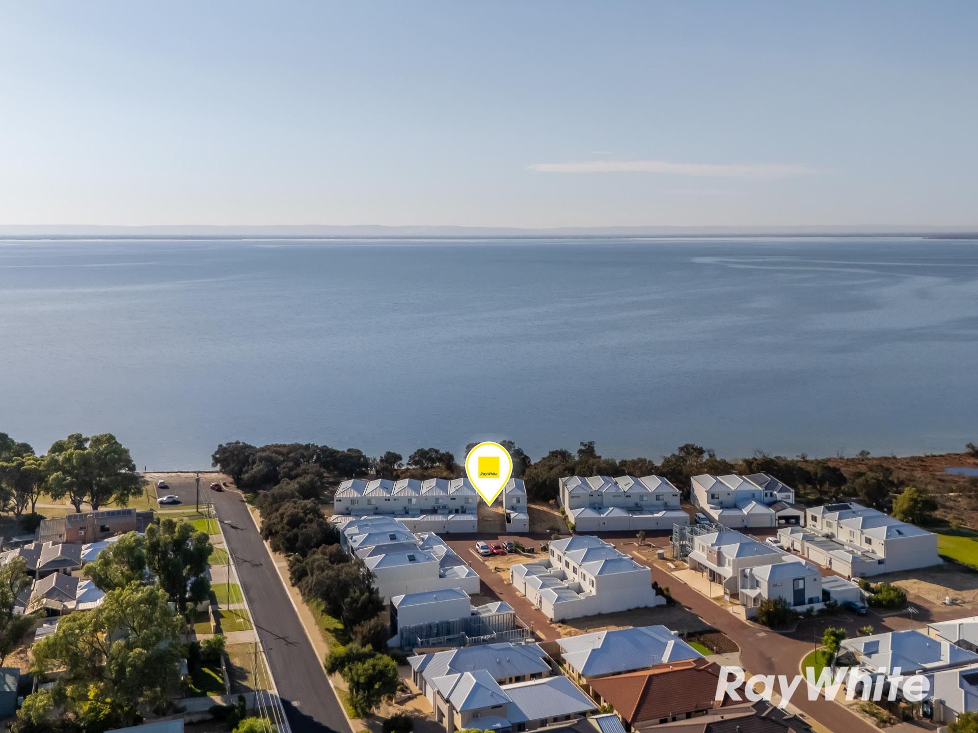 15 Kardan Loop, Falcon WA 6210