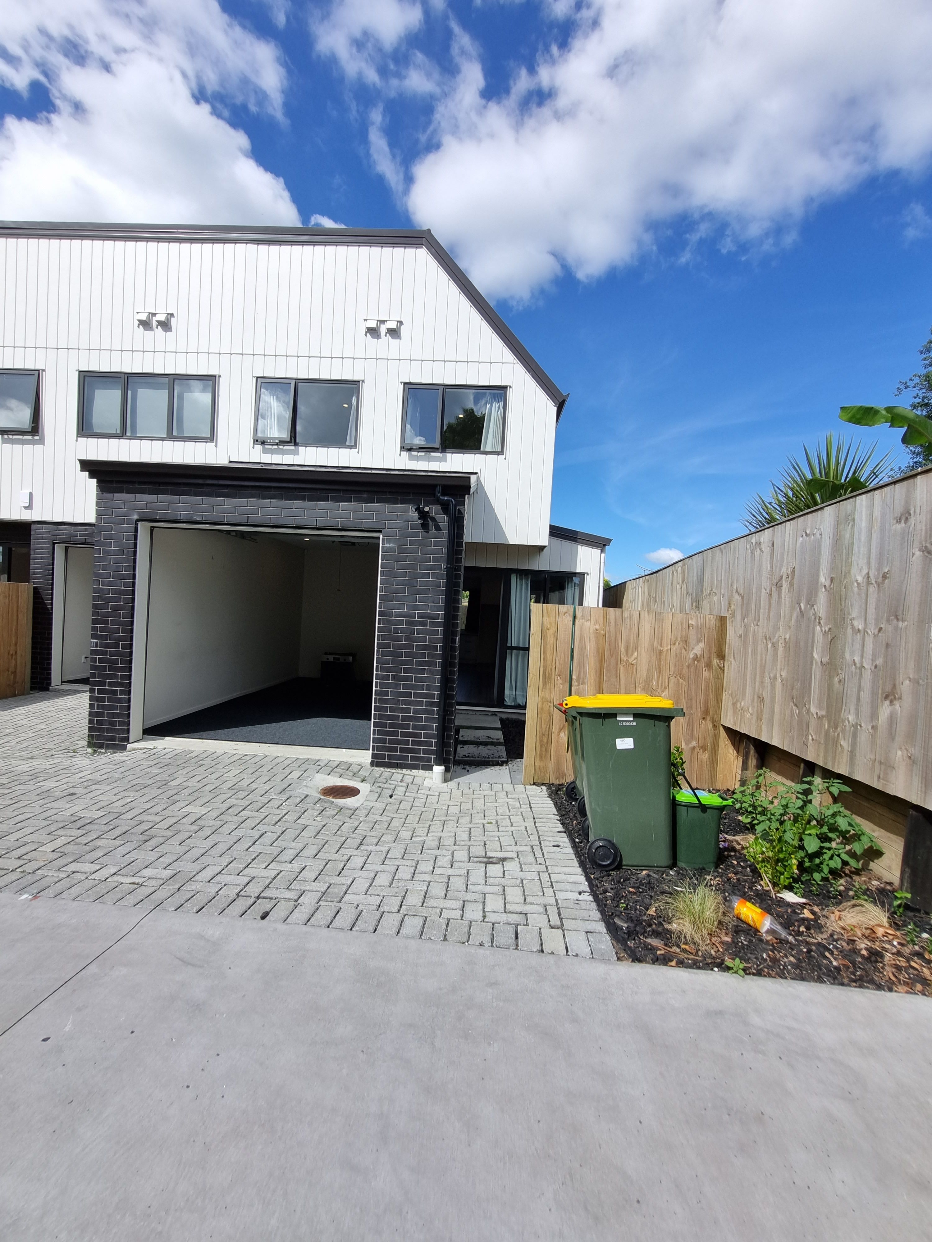 49D Riverton Drive, Randwick Park, Manukau City