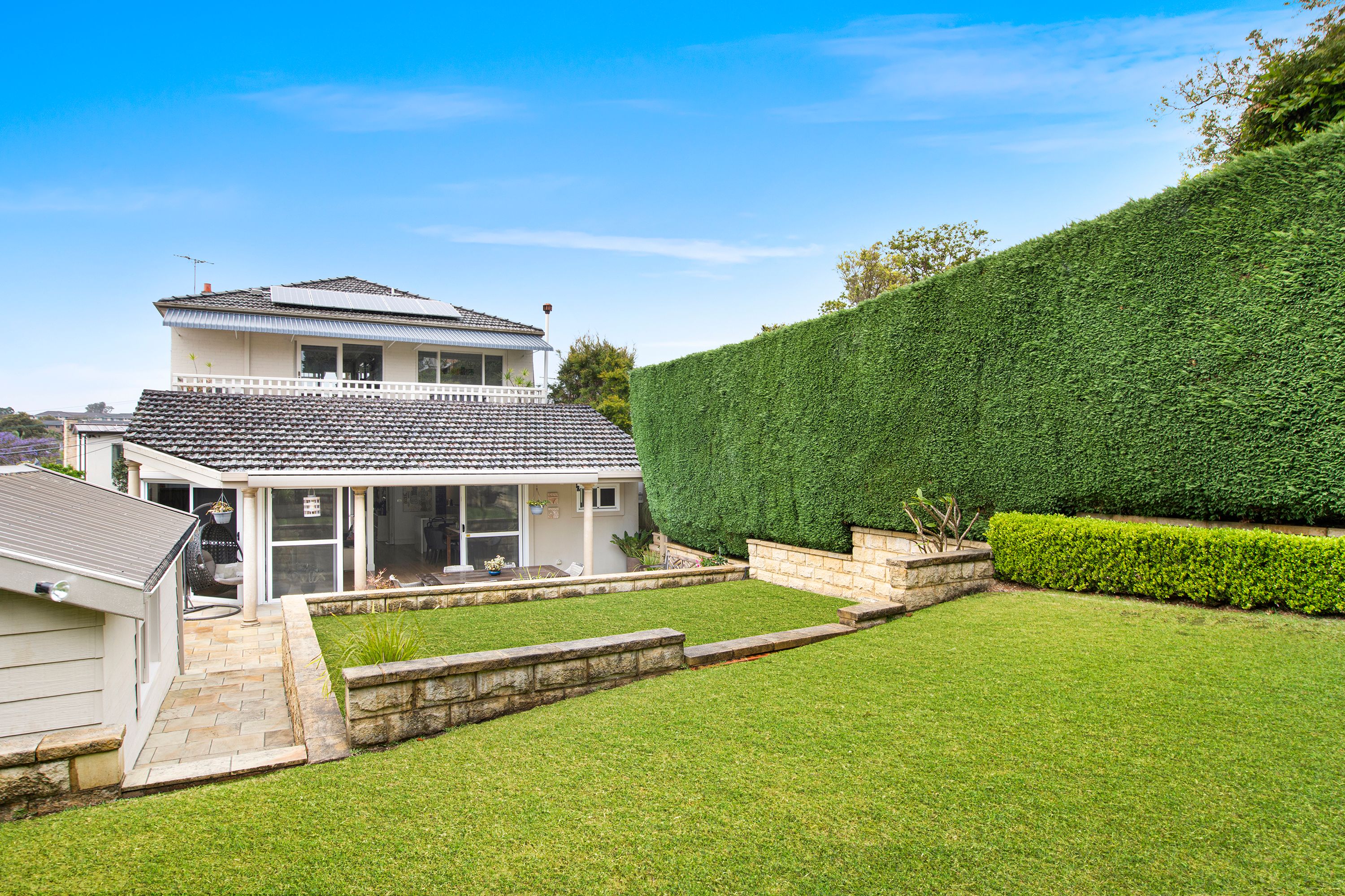 12 Lyons Road — photo 15 of 15