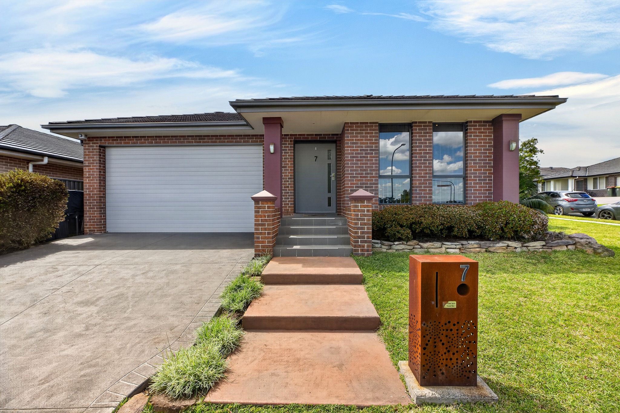 7 Cumberland Road — photo from Ray White Macarthur Group