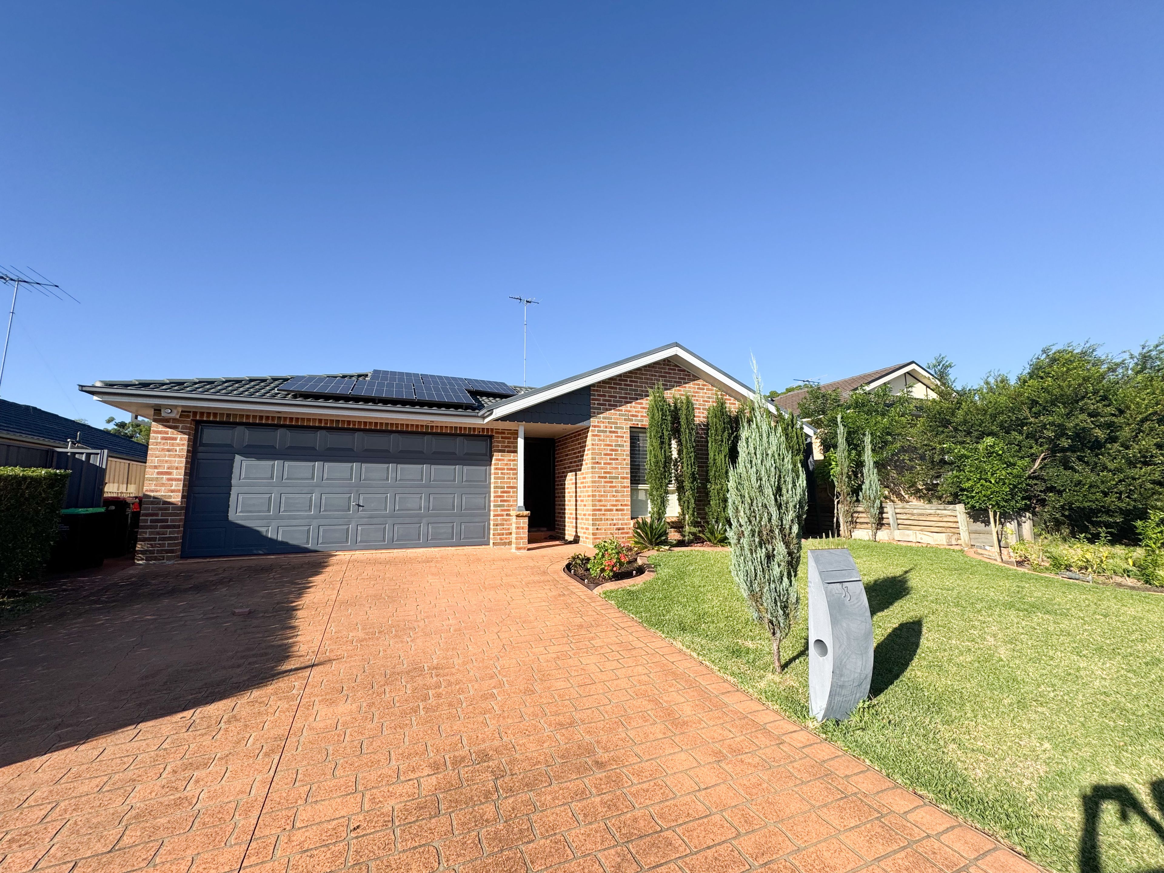 33 Coco Drive, Glenmore Park, NSW 2745