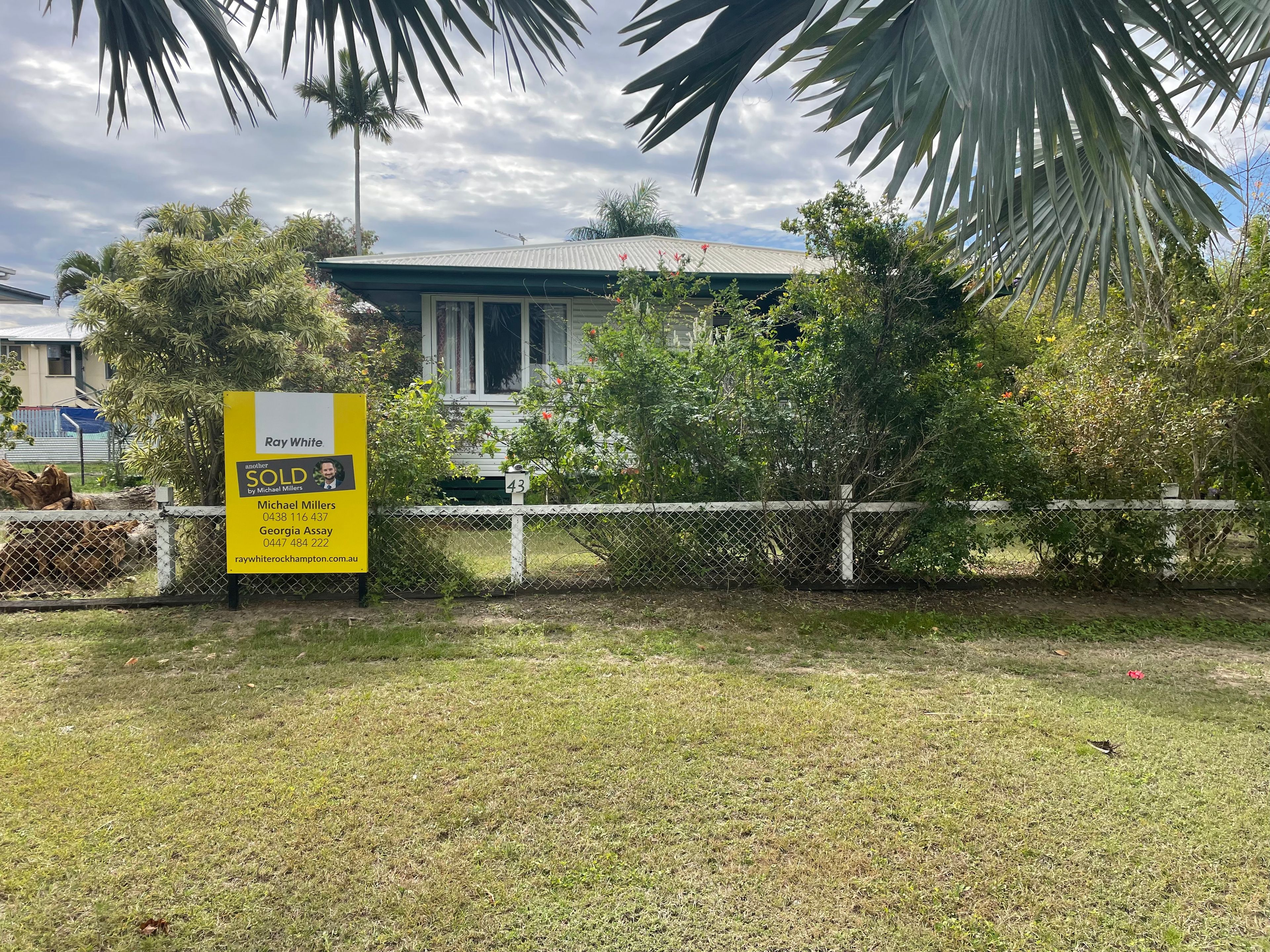 43 Menzies Street, Park Avenue QLD 4701