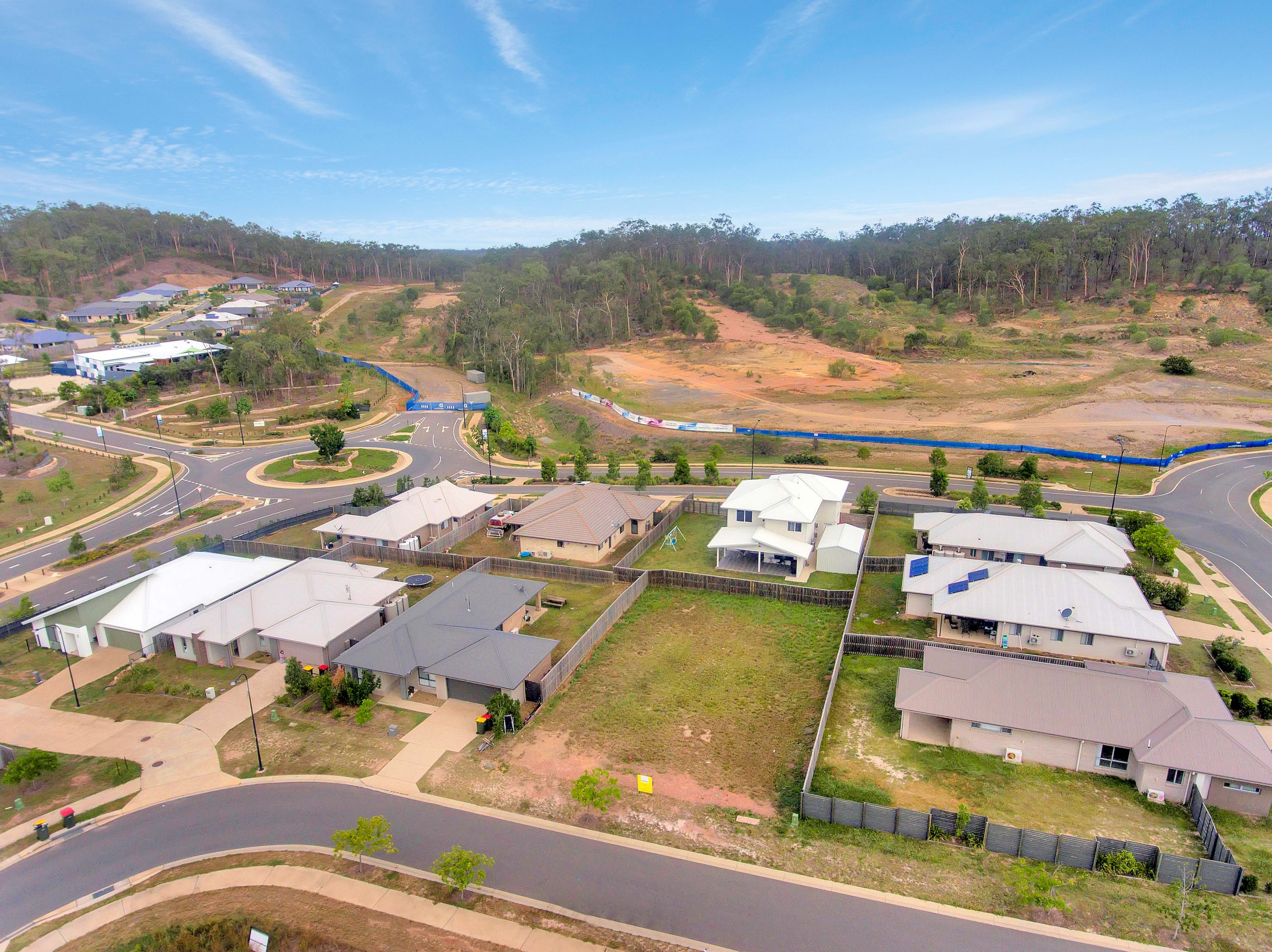 Boyne Island, QLD 4680