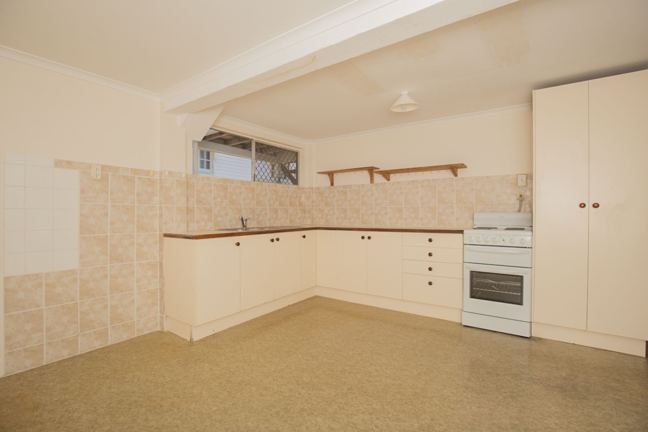 2/121 Waterton Street, Annerley, QLD 4103