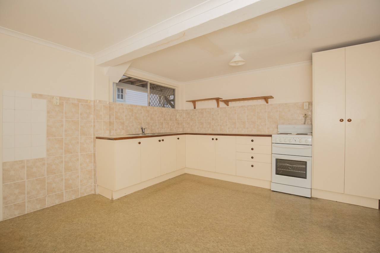 2/121 Waterton Street, Annerley, QLD 4103