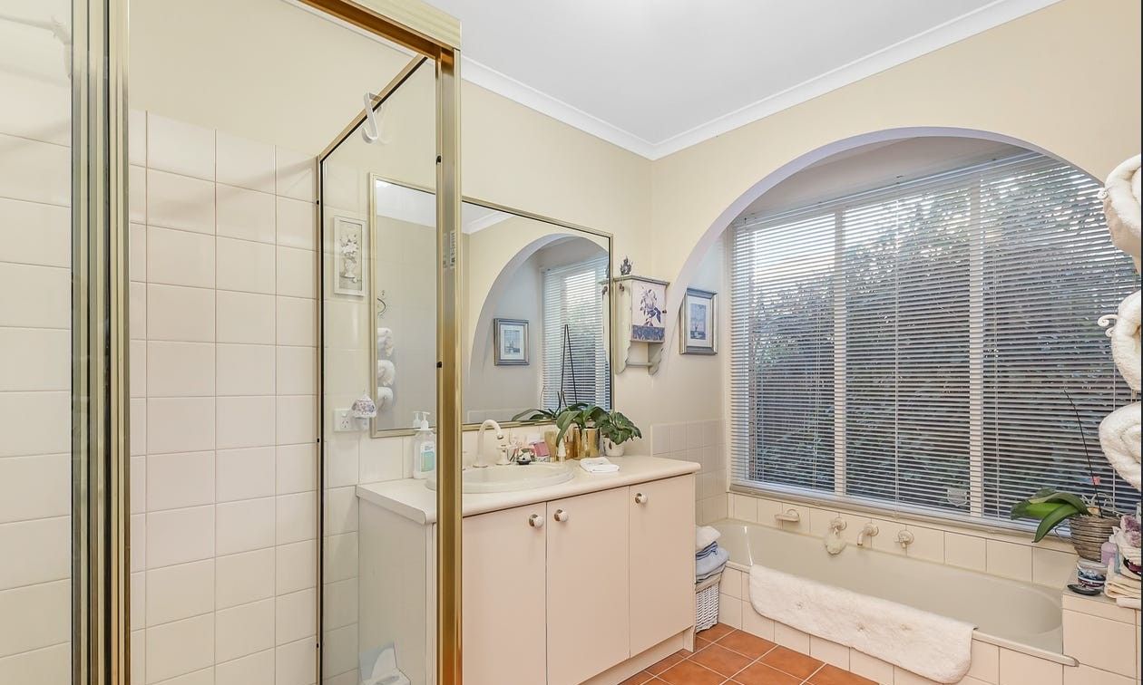 1 Mallee Court — photo 10 of 11