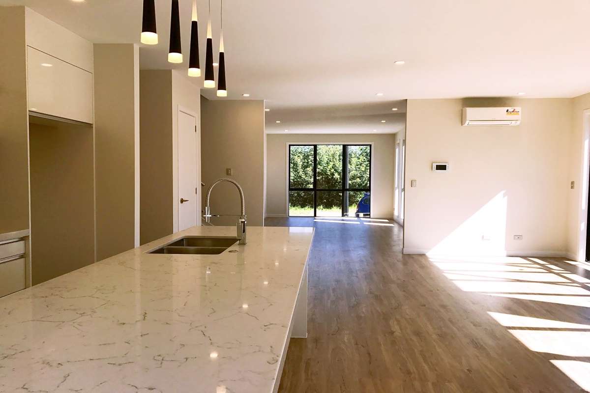 5 Vazey Way photo 5