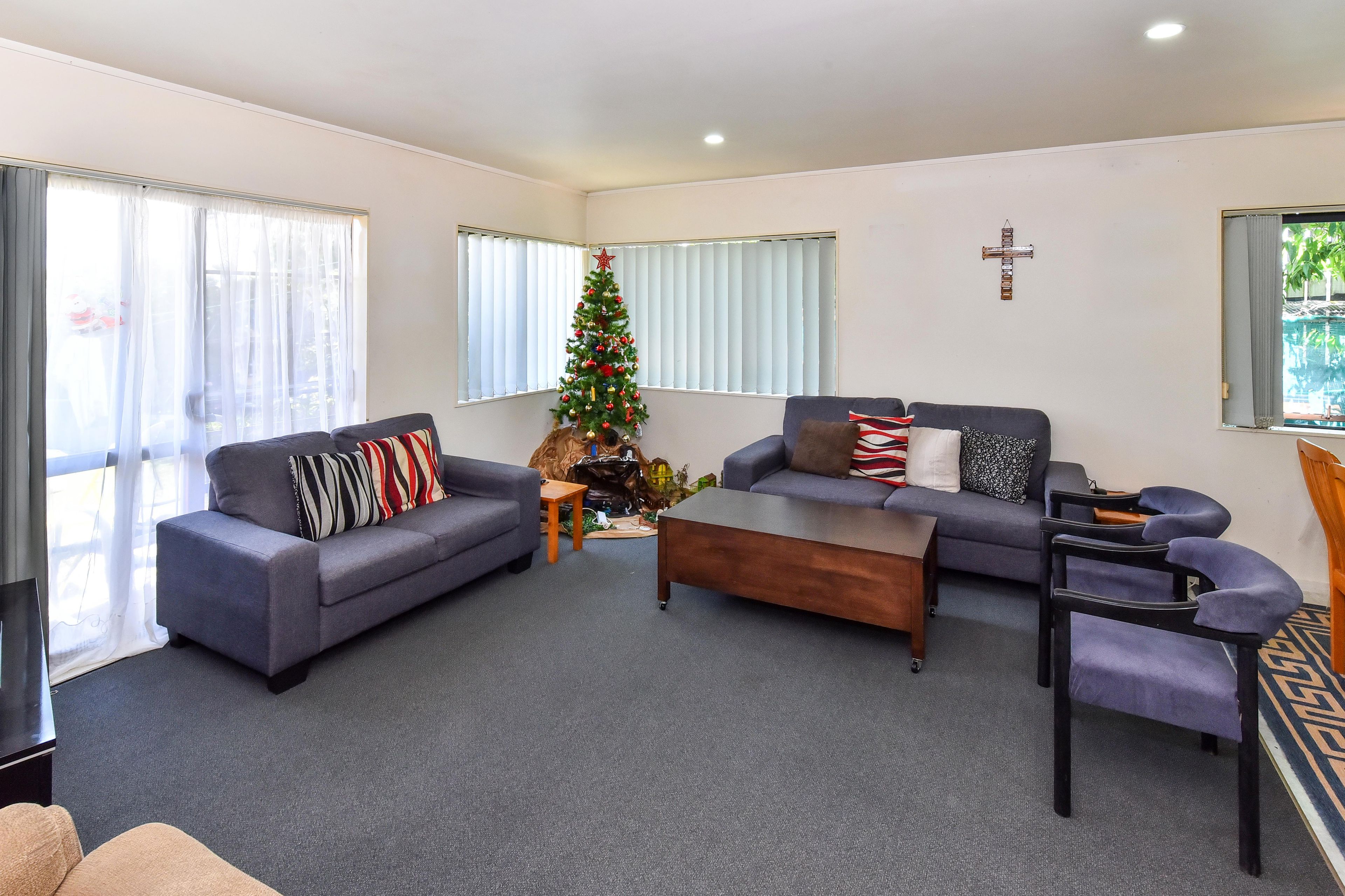 14 Bohola Rise, Weymouth, Manukau City