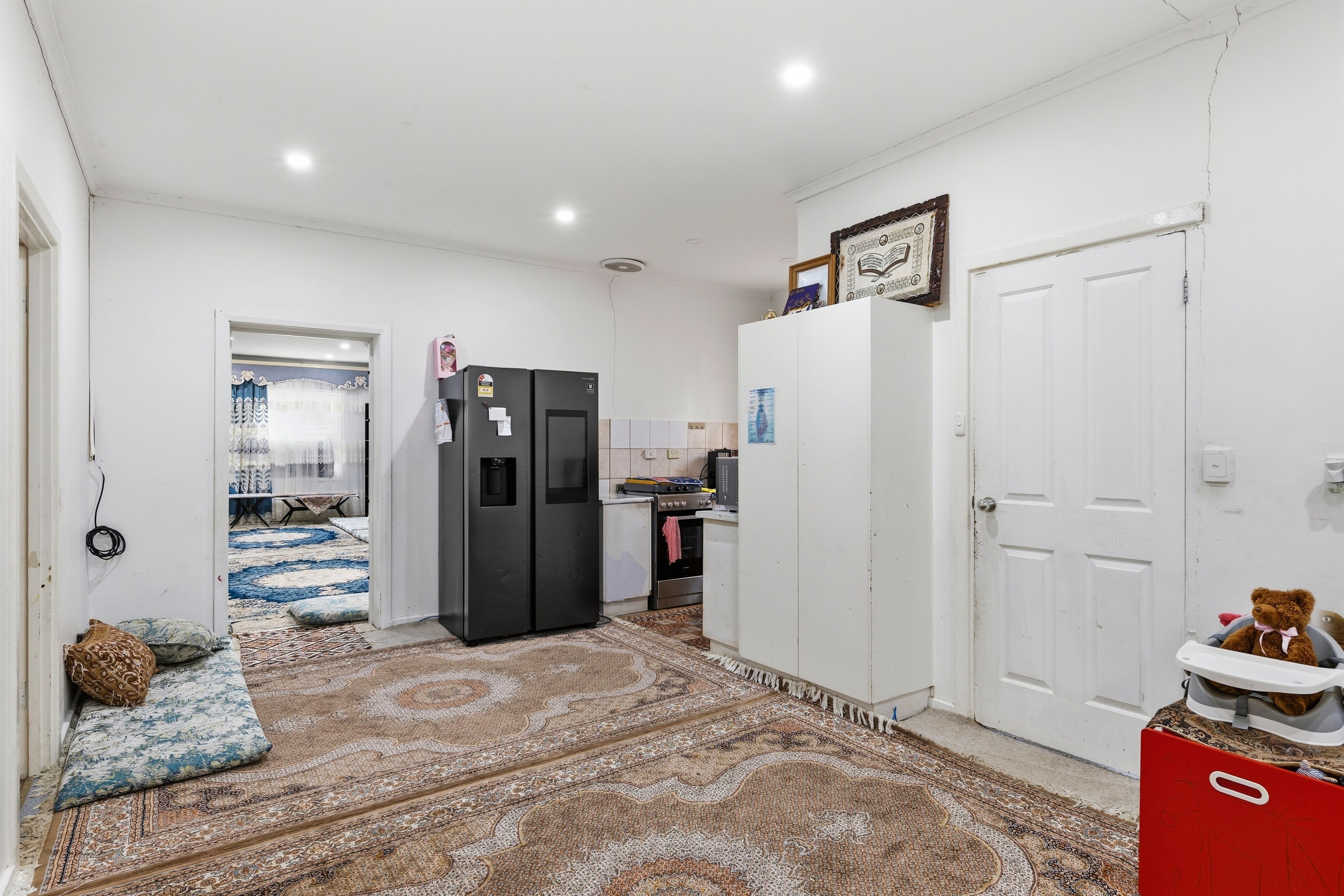 92 & 94 Goodman Road — photo 4 of 15