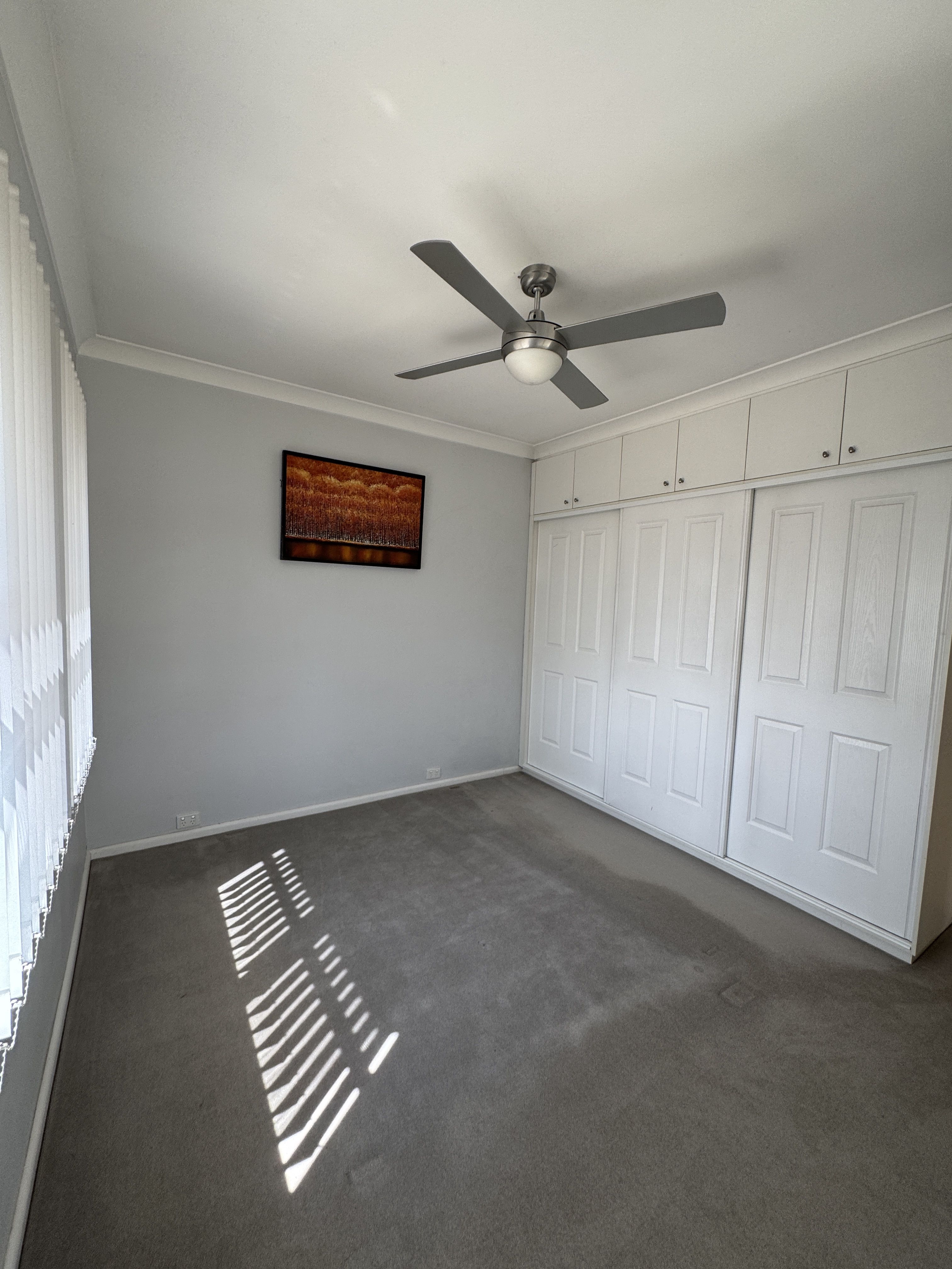 114 Broughton Street — photo 4 of 8