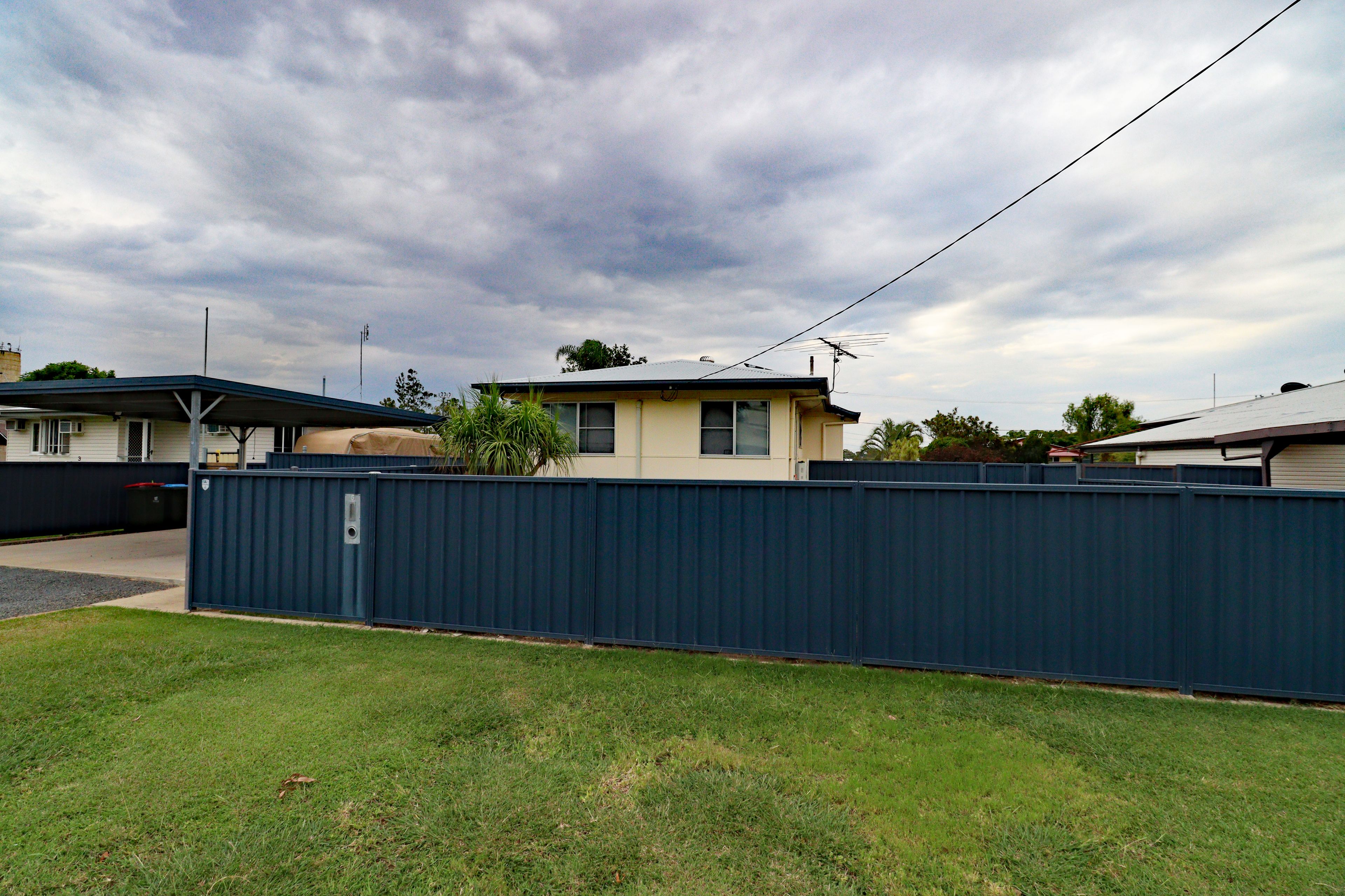 5 Lookerbie Street, Biloela QLD 4715